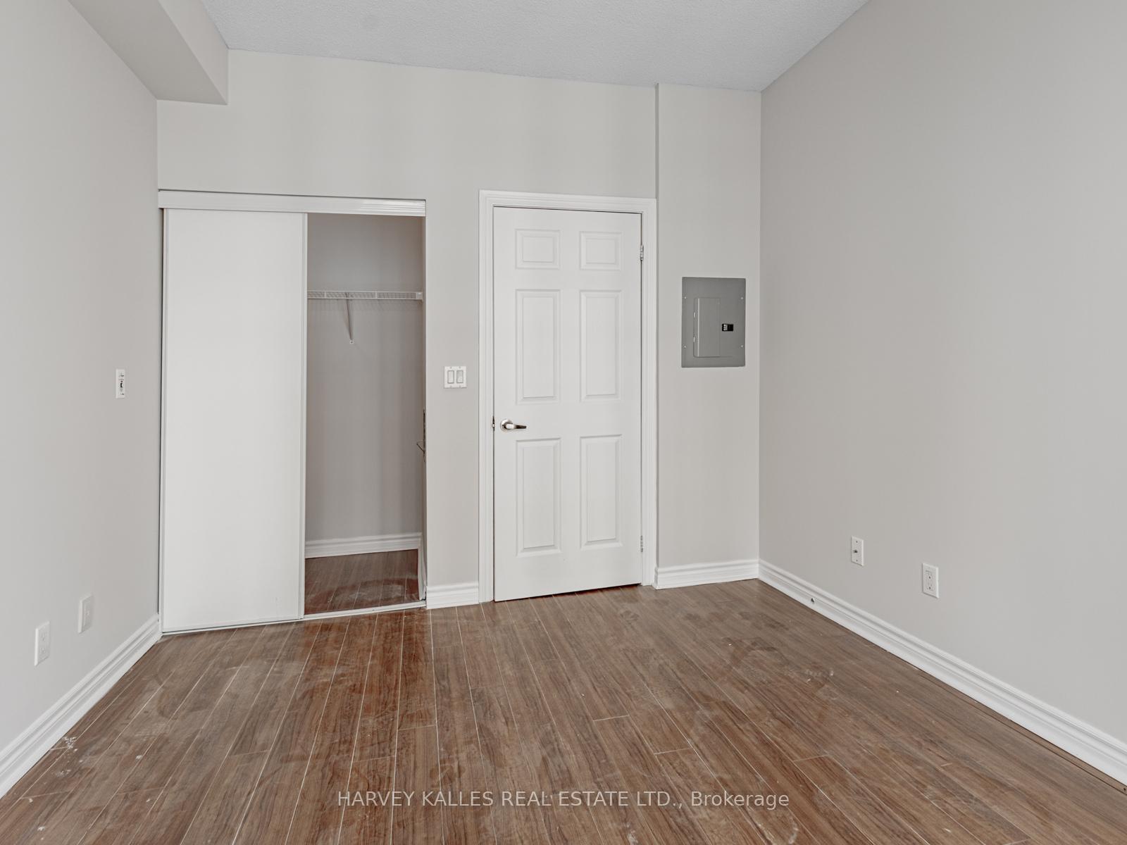 1 Bedroom Condo at 761 Bay, Toronto For sale
