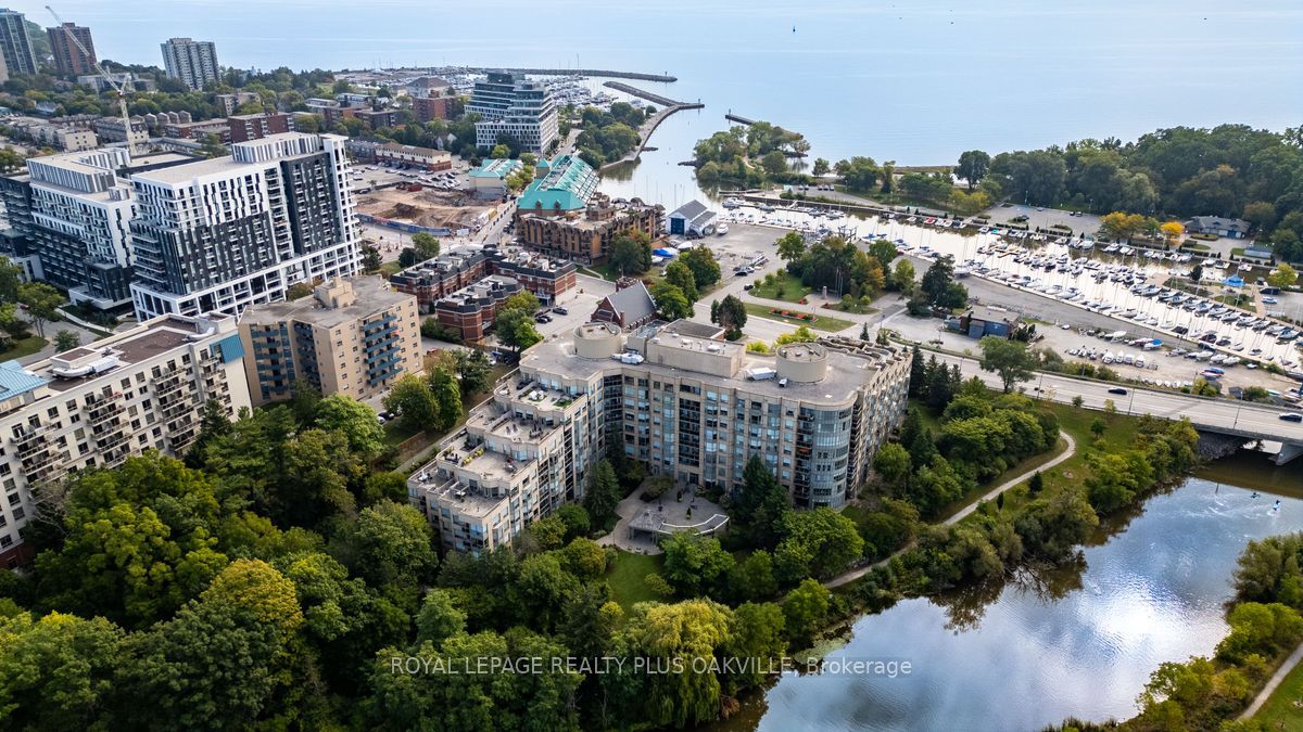 2511 Lakeshore Road W, #517
