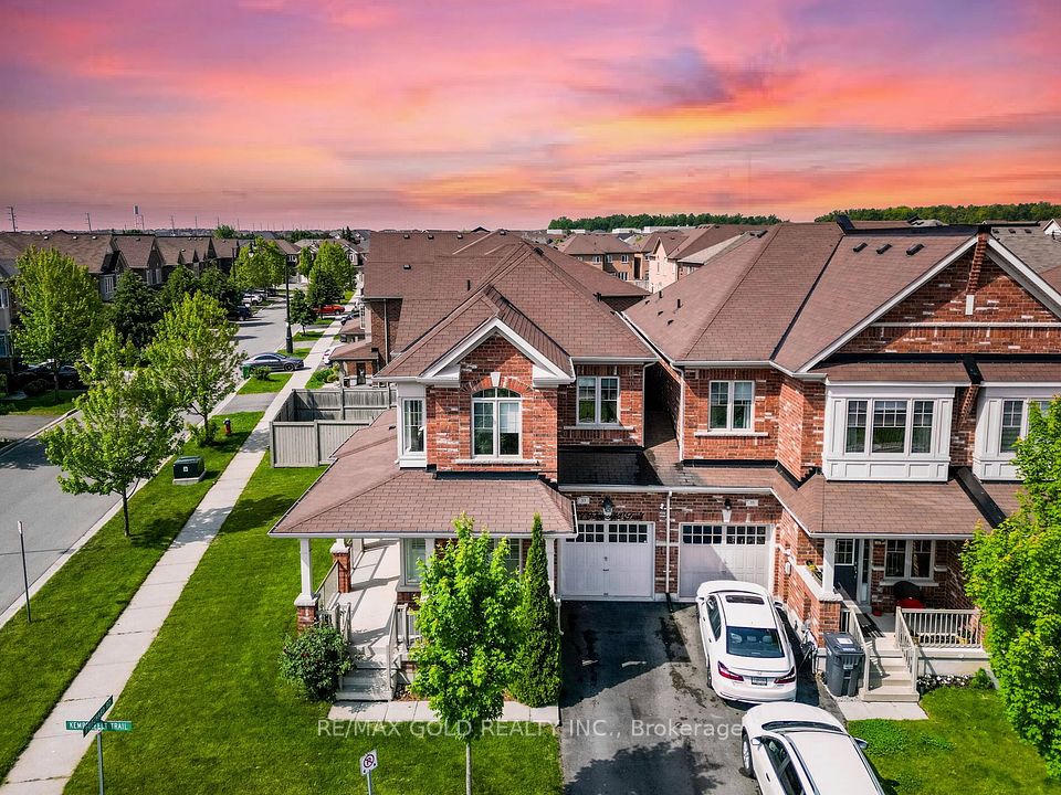 37 KEMPENFELT