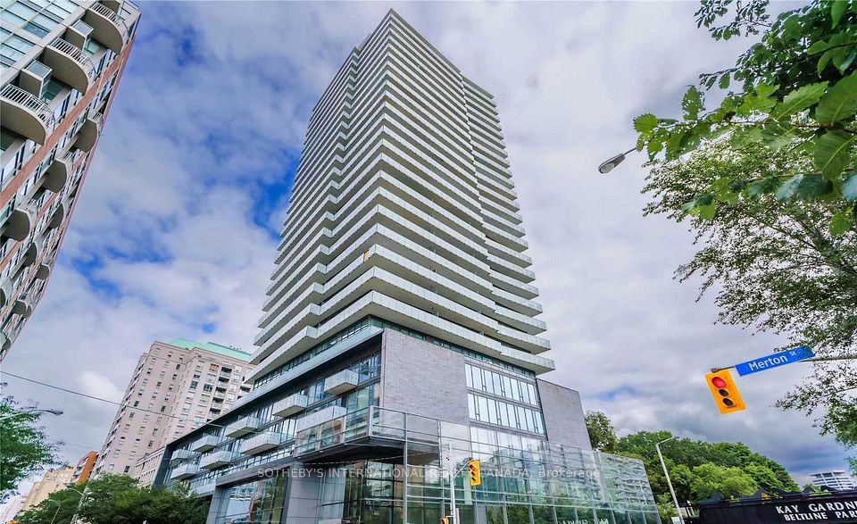 1815 Yonge