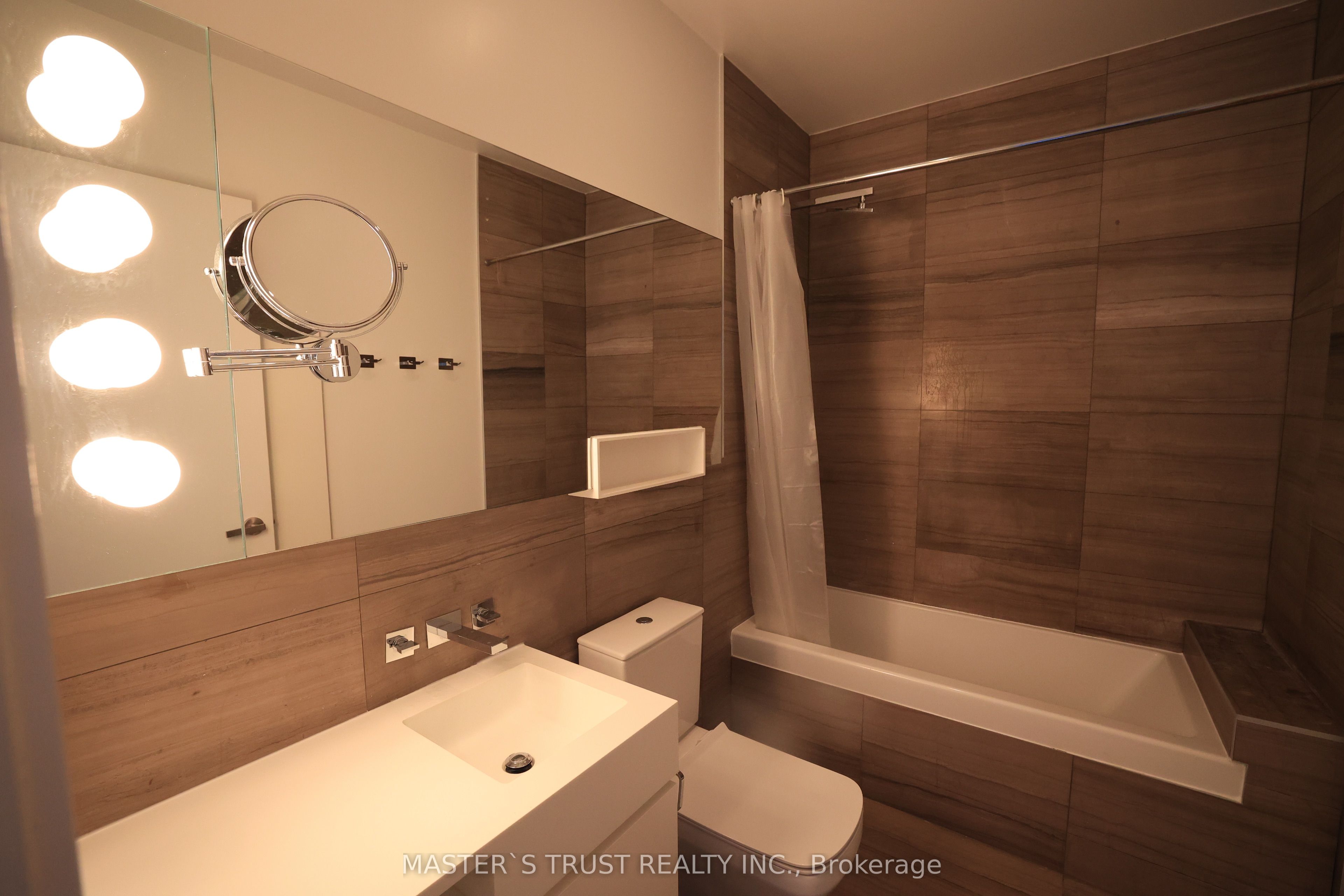 45 Charles Street E, #5111