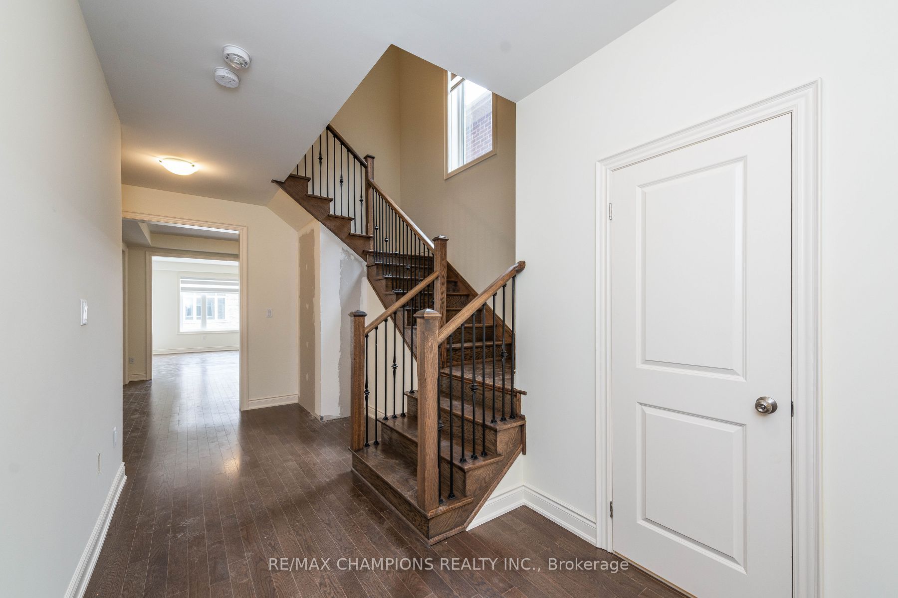 9 Cadence Road