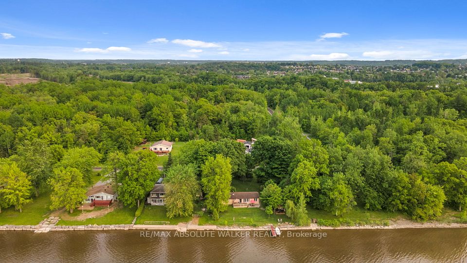 450 Pago Road, Clarence-Rockland, ON K4K 1K7