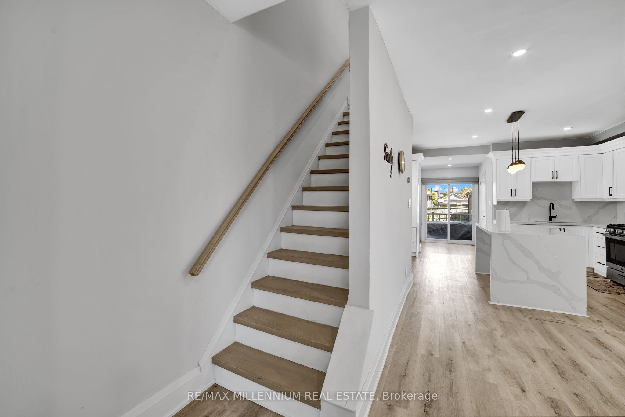 28 Albemarle Street