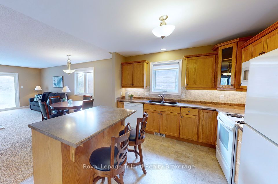 undefined ; MLS ID: X12038894