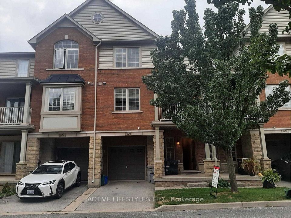 626 Garibaldi Common