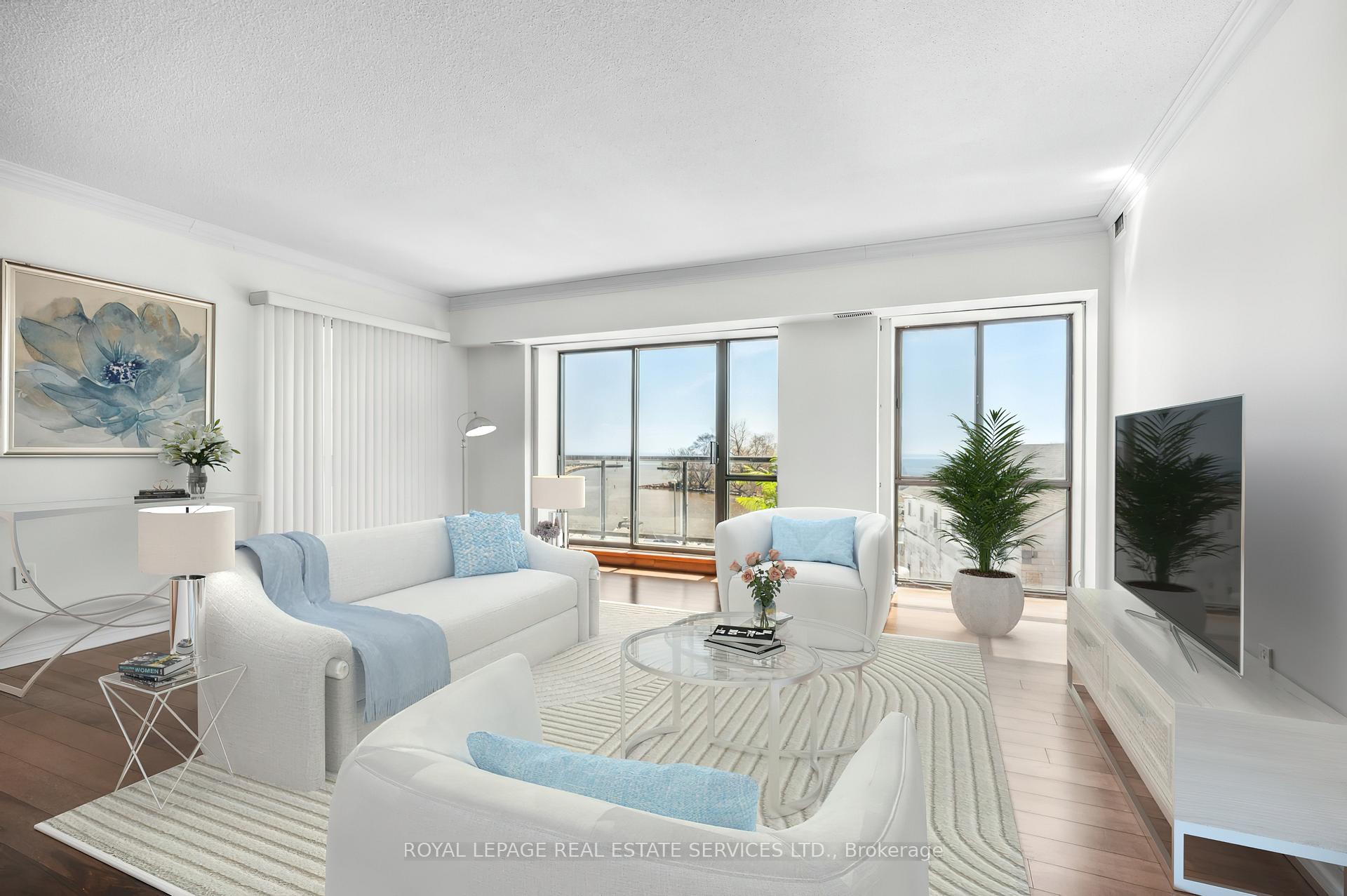 2 Bedrooms Condo at 102 Bronte,  Oakville For sale
