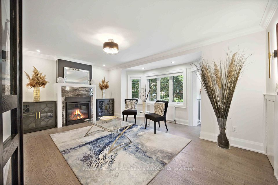27 Glen Elm Avenue
