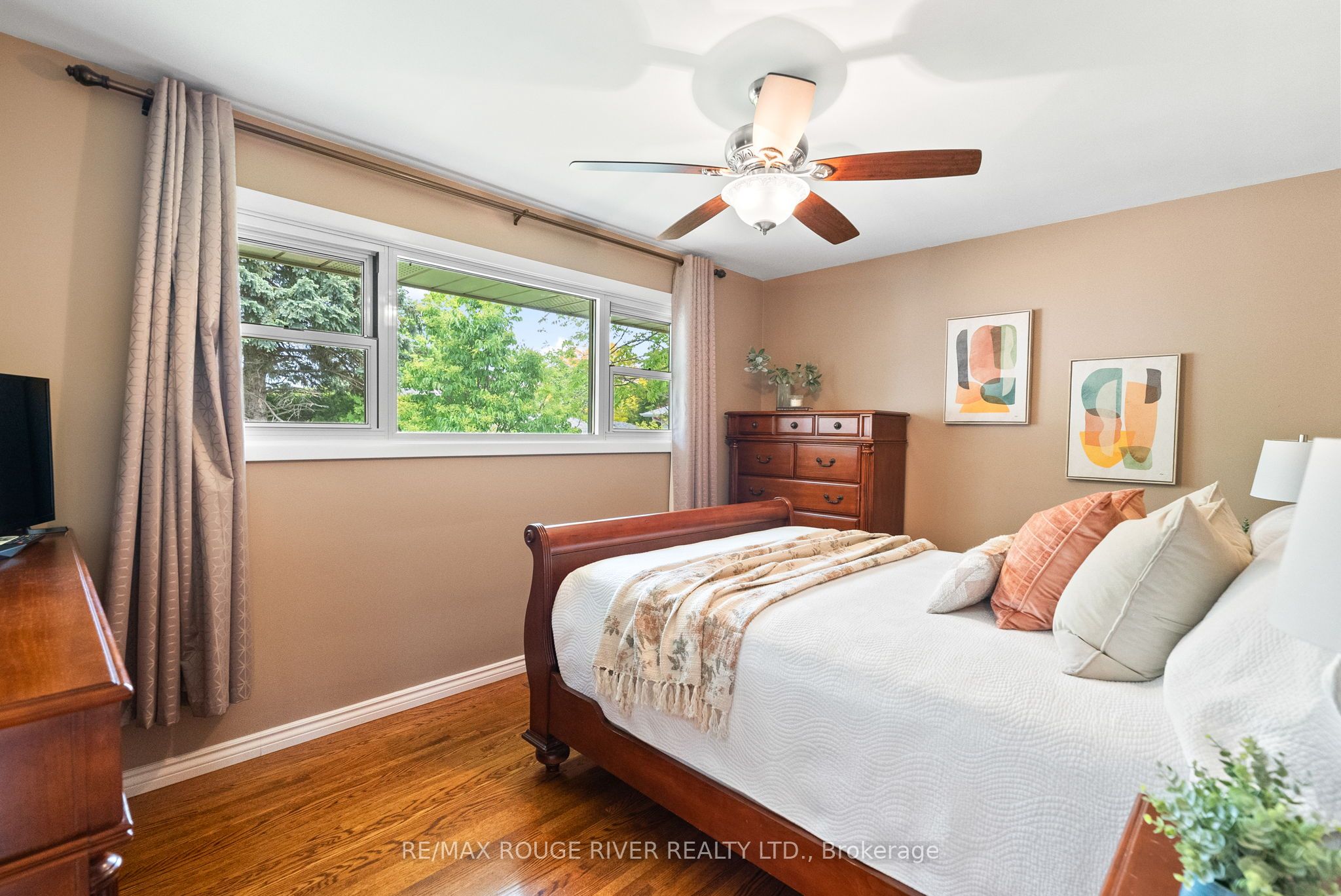 665 Jasmine Crescent