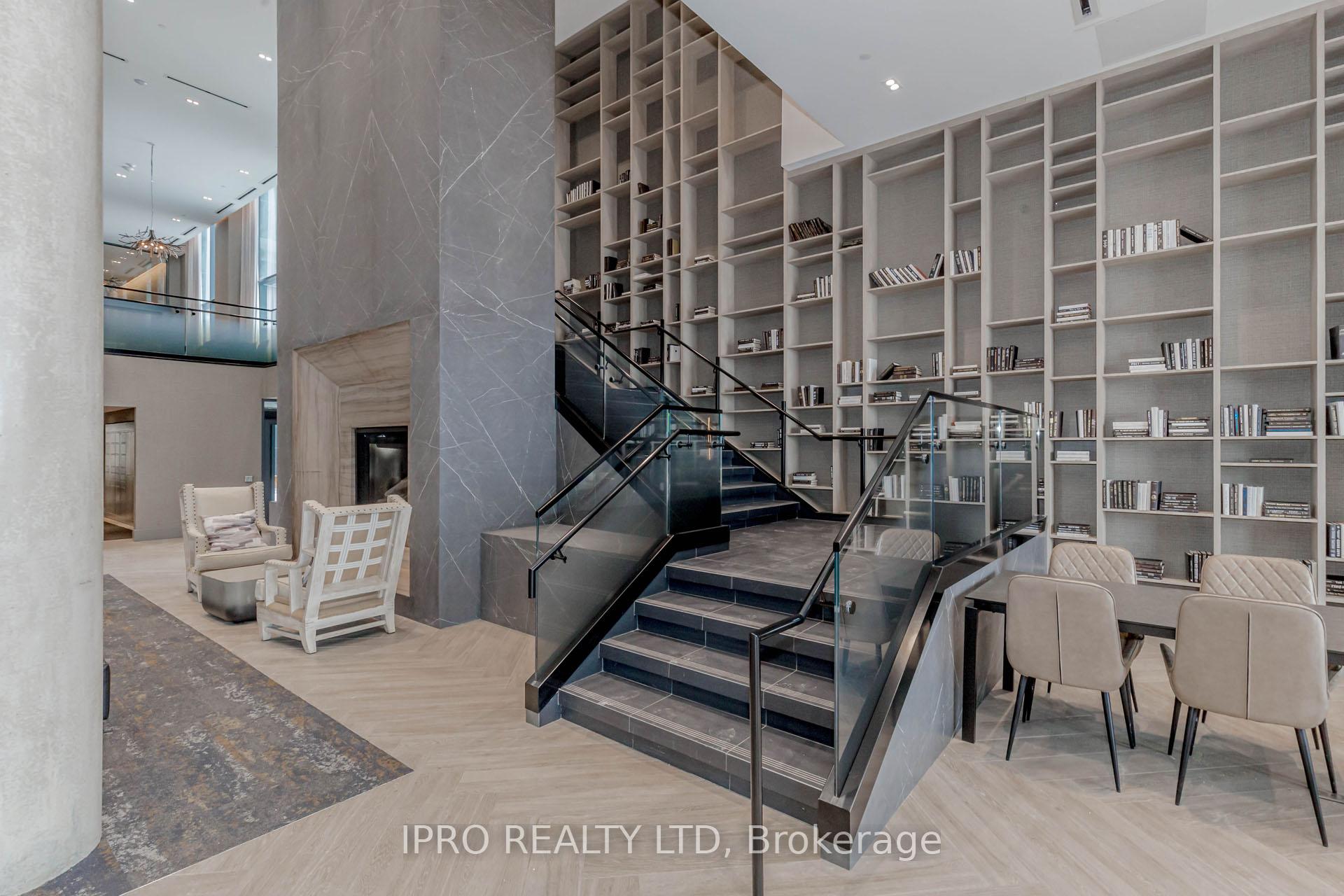 2 Bedrooms Condo at 2450 OLD BRONTE, Oakville For sale