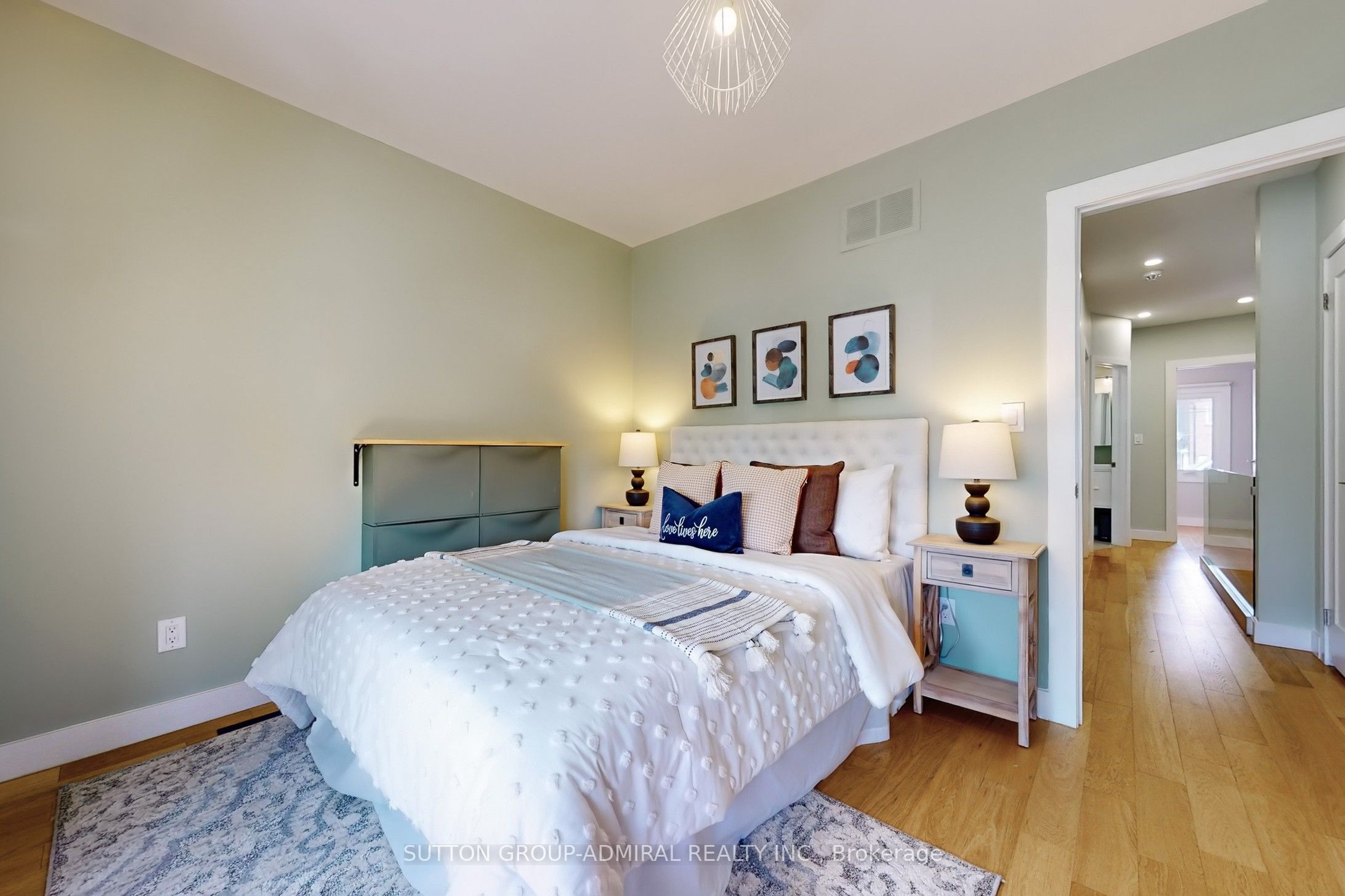 1216 Davenport Road