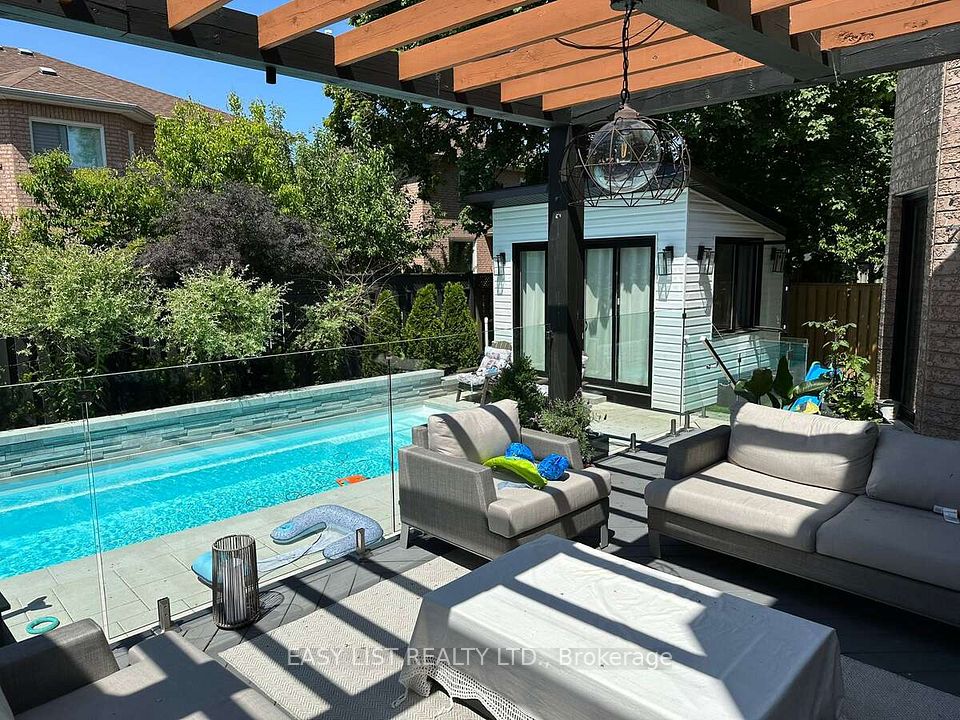 6 Devonridge