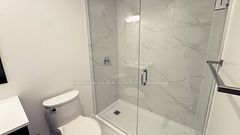 395 Dundas Street W 436