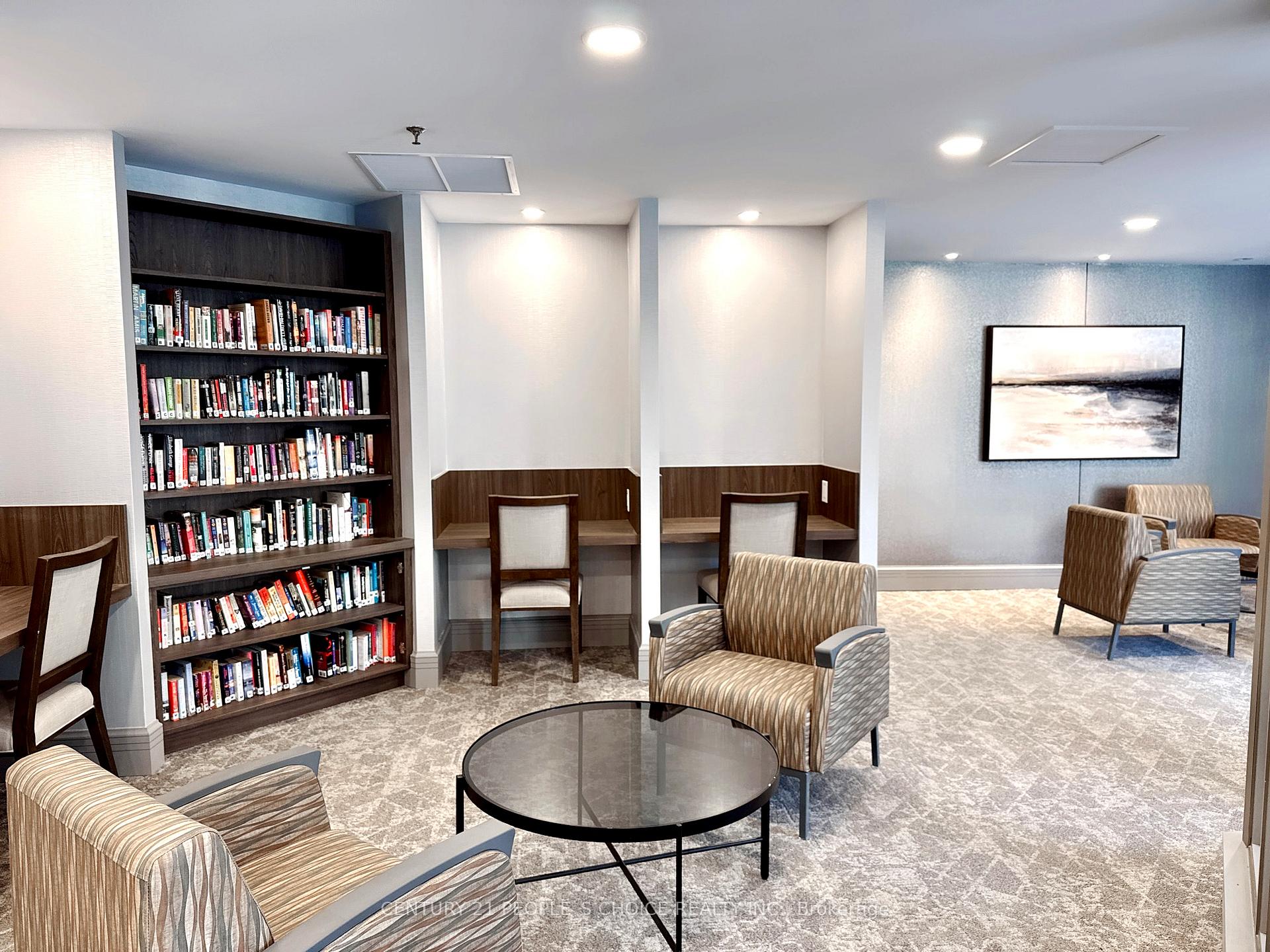 3 Bedrooms Co-op at 123 Omni, Toronto For sale