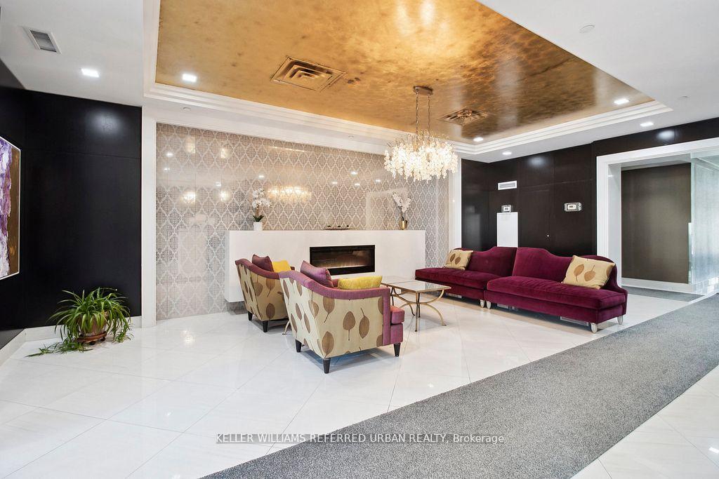 1 Bedroom Condo at 520 Steeles, Vaughan For sale