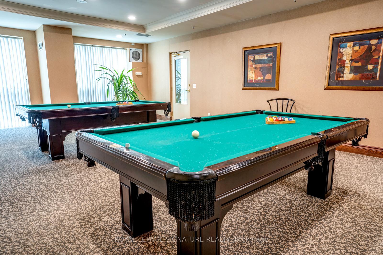 2 Bedrooms Condo at 7 Michael Power, Toronto For sale