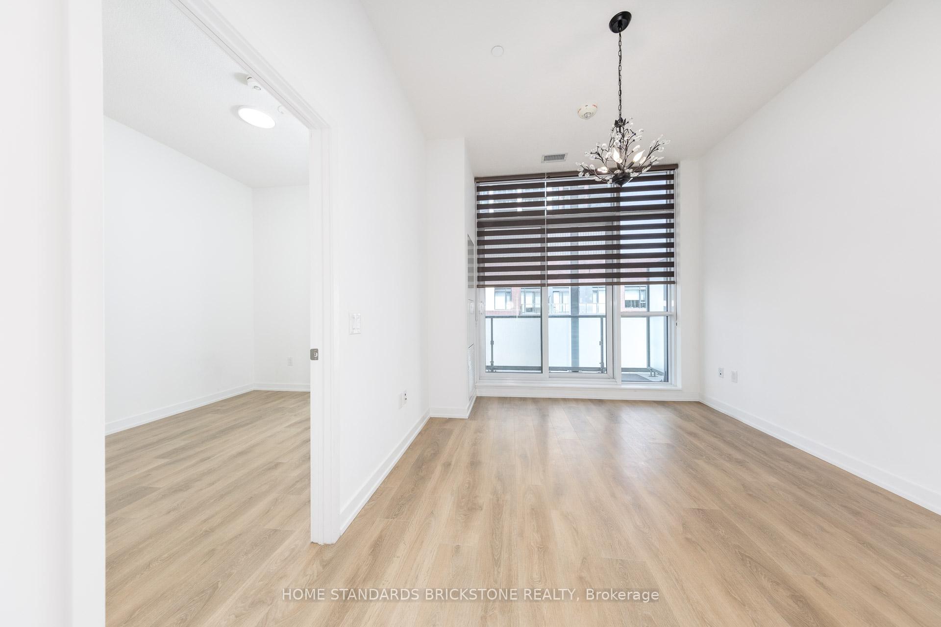 2 Bedrooms Condo at 34 Tubman, Toronto For sale