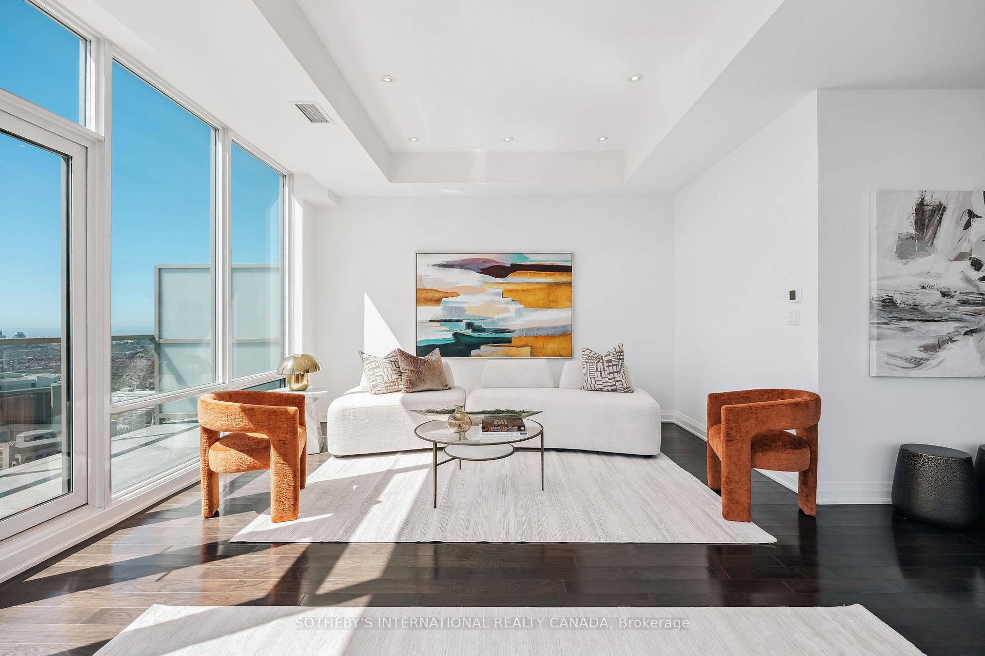 3 Bedrooms Condo at 1 Bedford, Toronto For sale