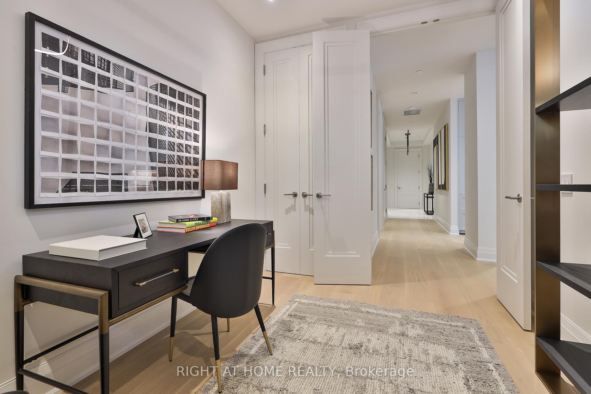 4 Bedrooms Condo at 10 Prince Arthur, Toronto For sale
