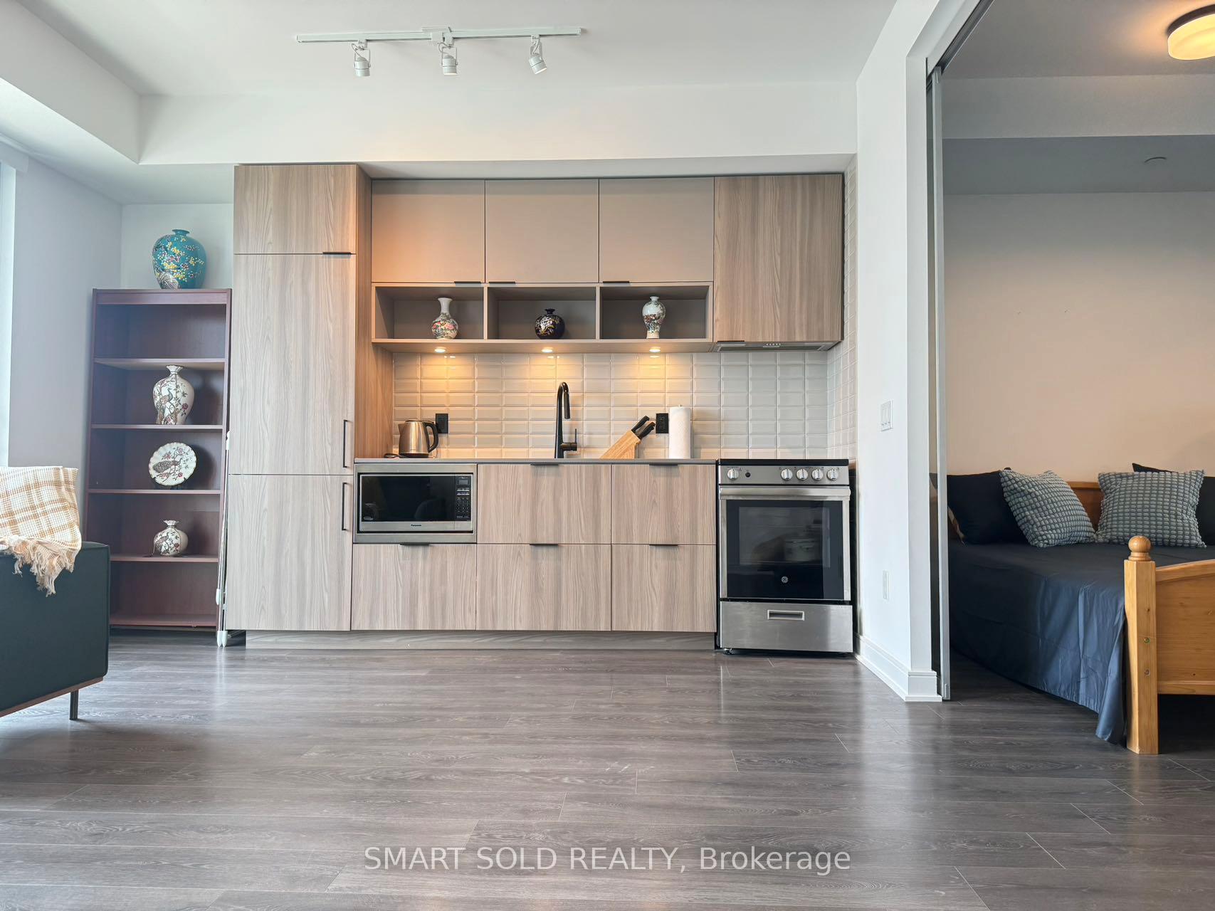 3 Bedrooms Condo at 60 Tannery, Toronto For sale