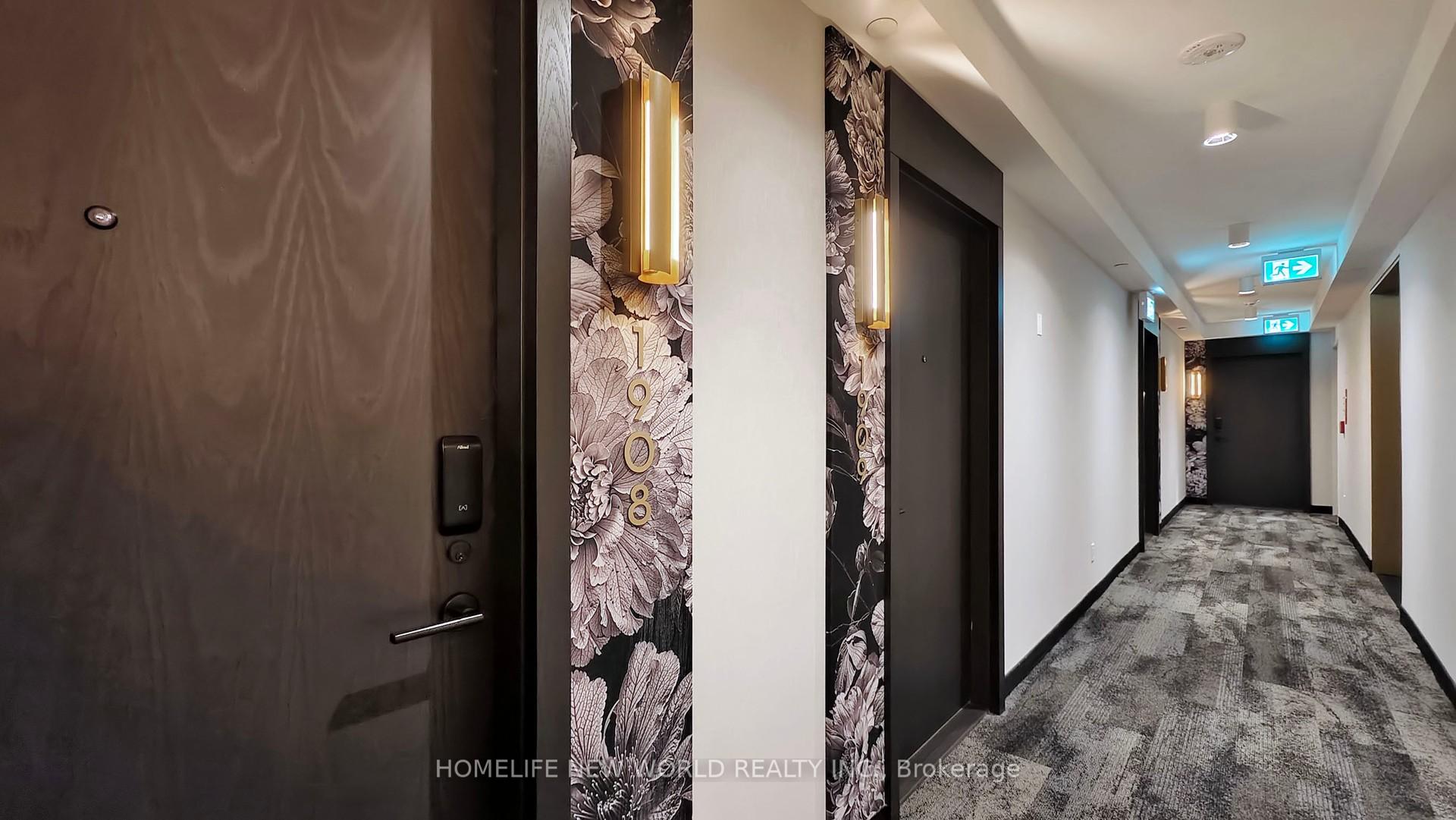 2 Bedrooms Condo at 771 Yonge, Toronto For sale