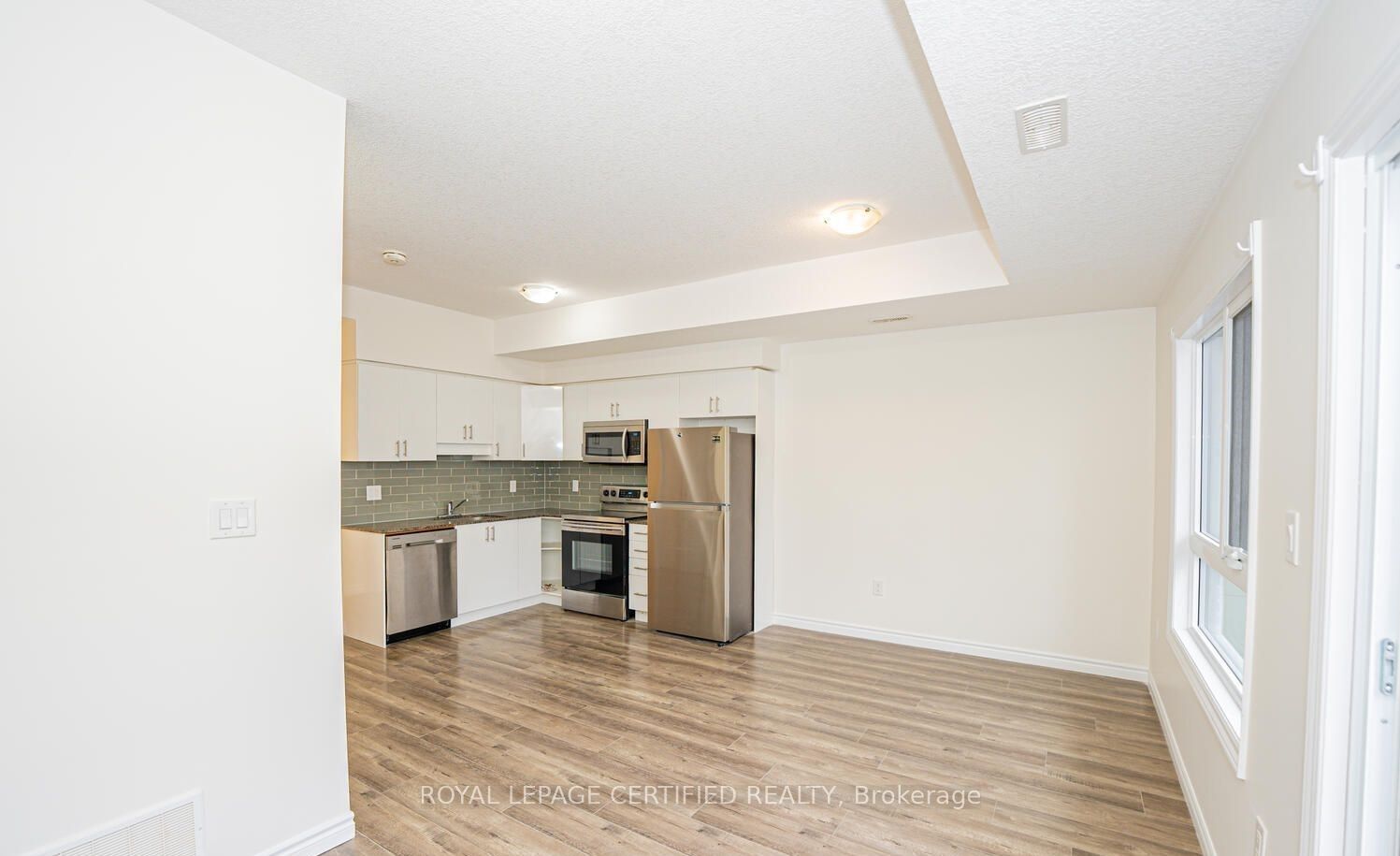1430 Highland Road W, #12A