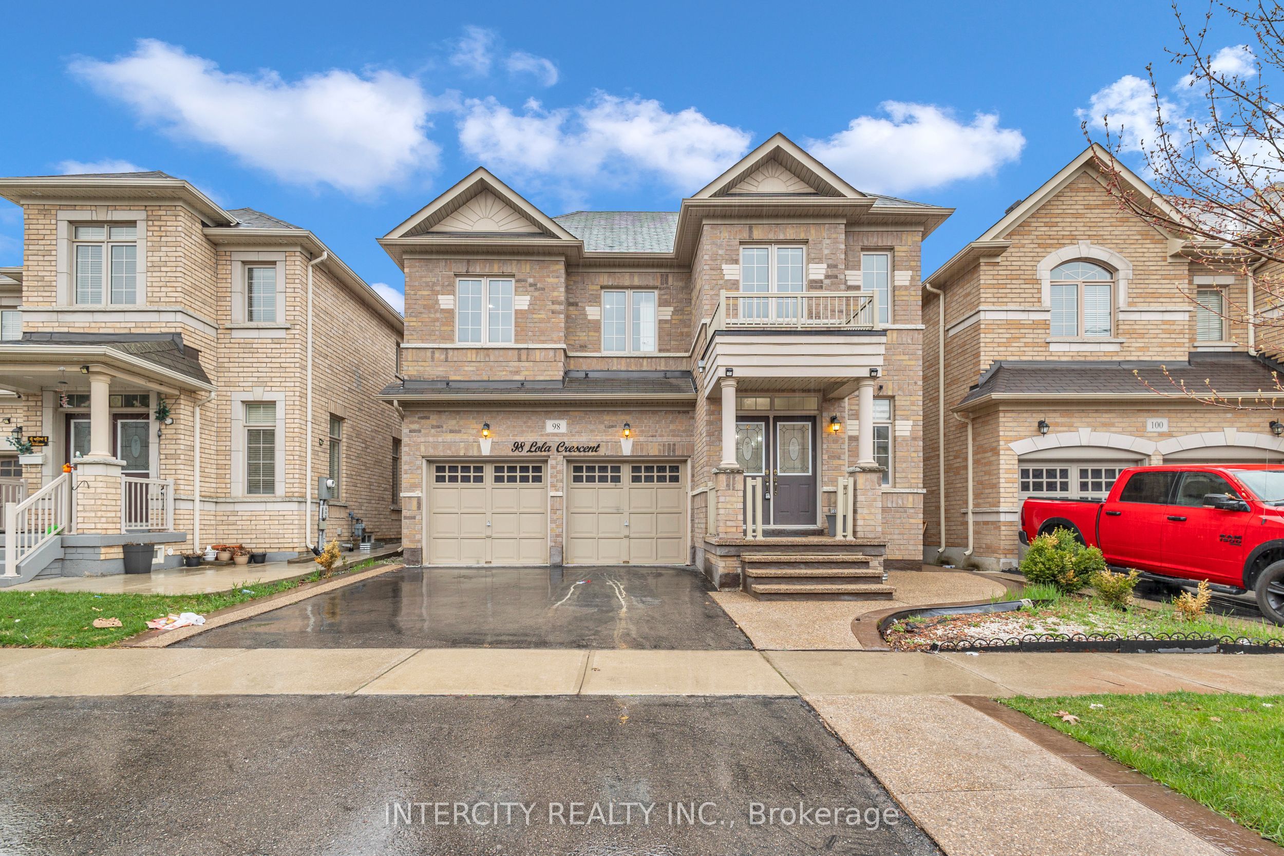 98 Lola Crescent, Brampton, ON L7A 0A8