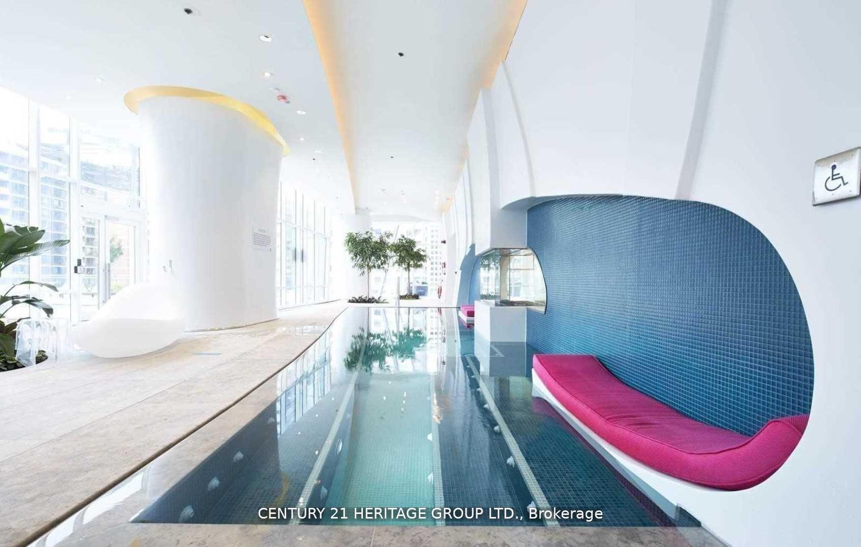 2 Bedrooms Condo at 1 Bloor, Toronto For sale