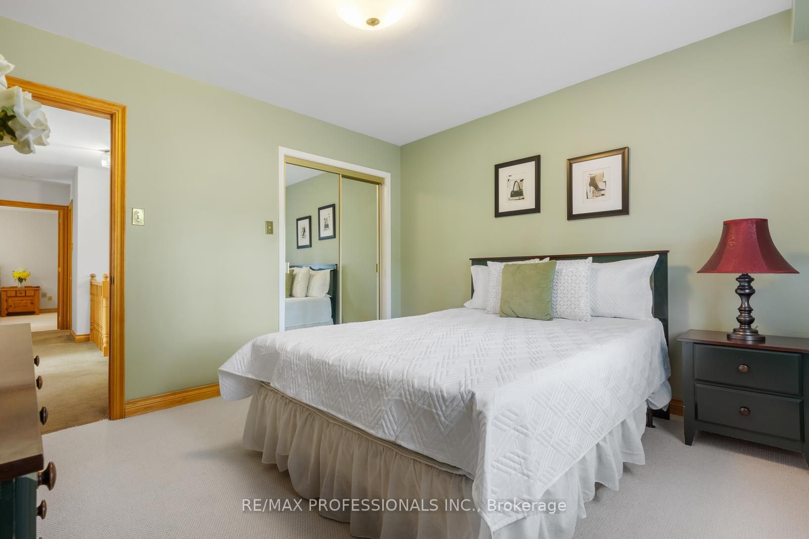 15 Warrender Avenue
