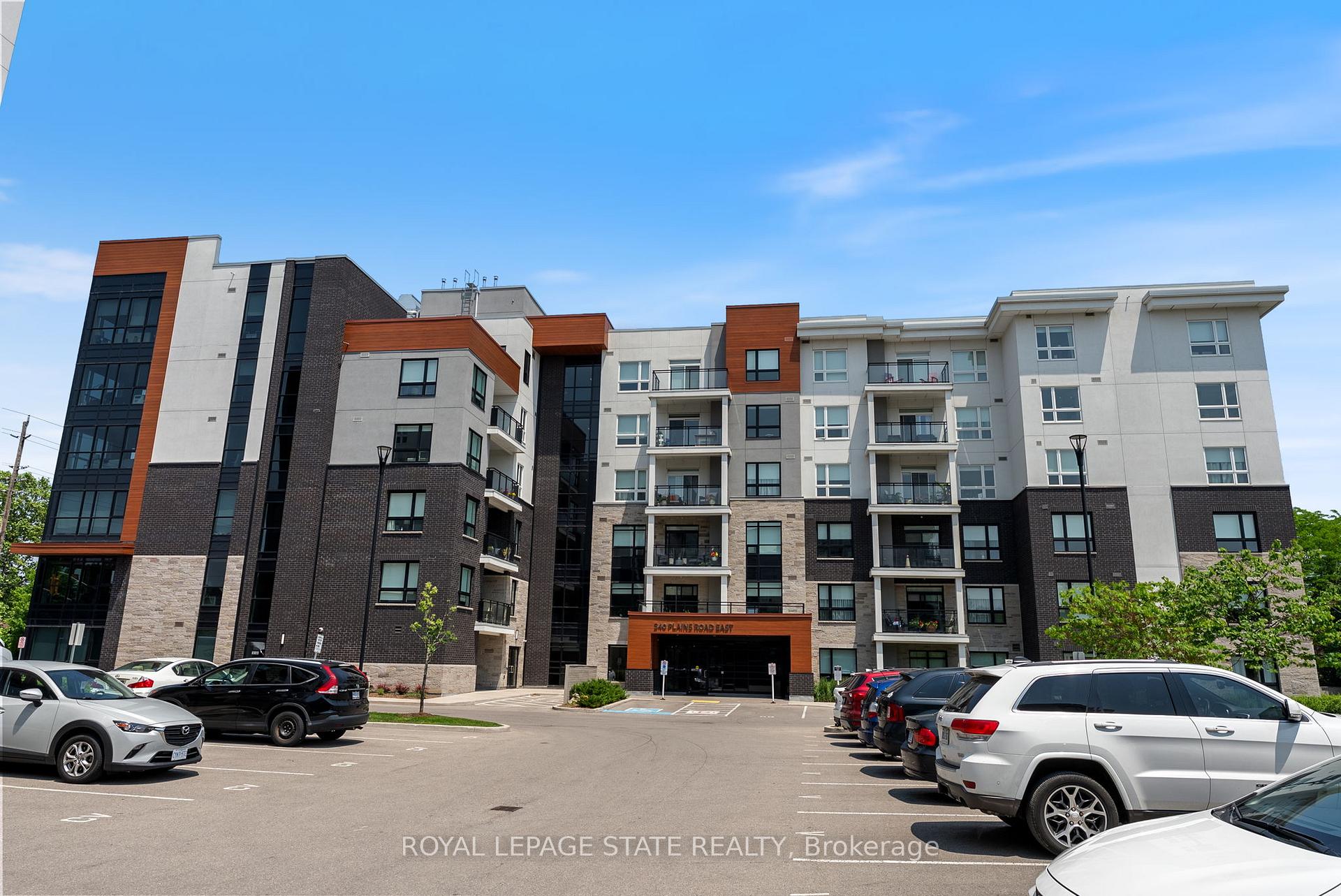 1 Bedroom Condo at 340 Plains, Burlington For sale
