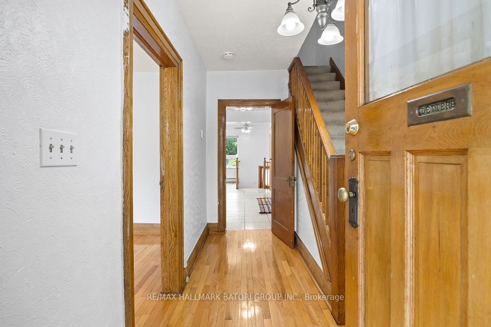 78 Edith Drive, Toronto, ON M4R 1Z2