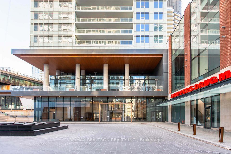19 Bathurst