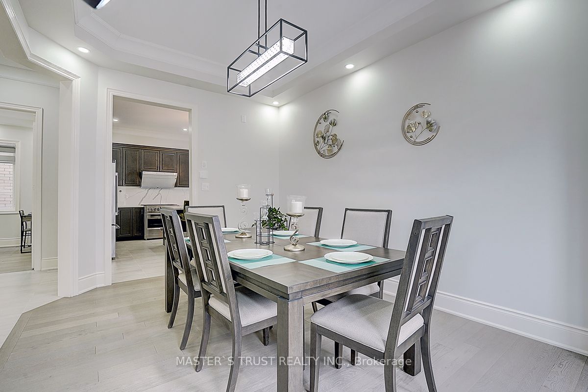 220 Wesmina Avenue, Whitchurch-Stouffville Stouffville