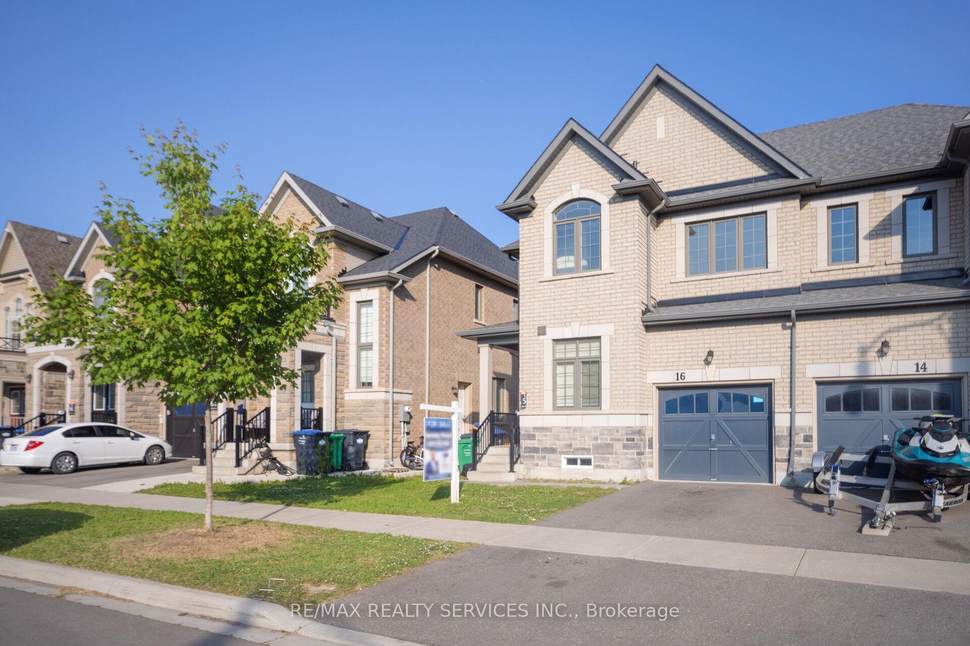 16 Dolobram Trail, Brampton, ON L7A 4Y1