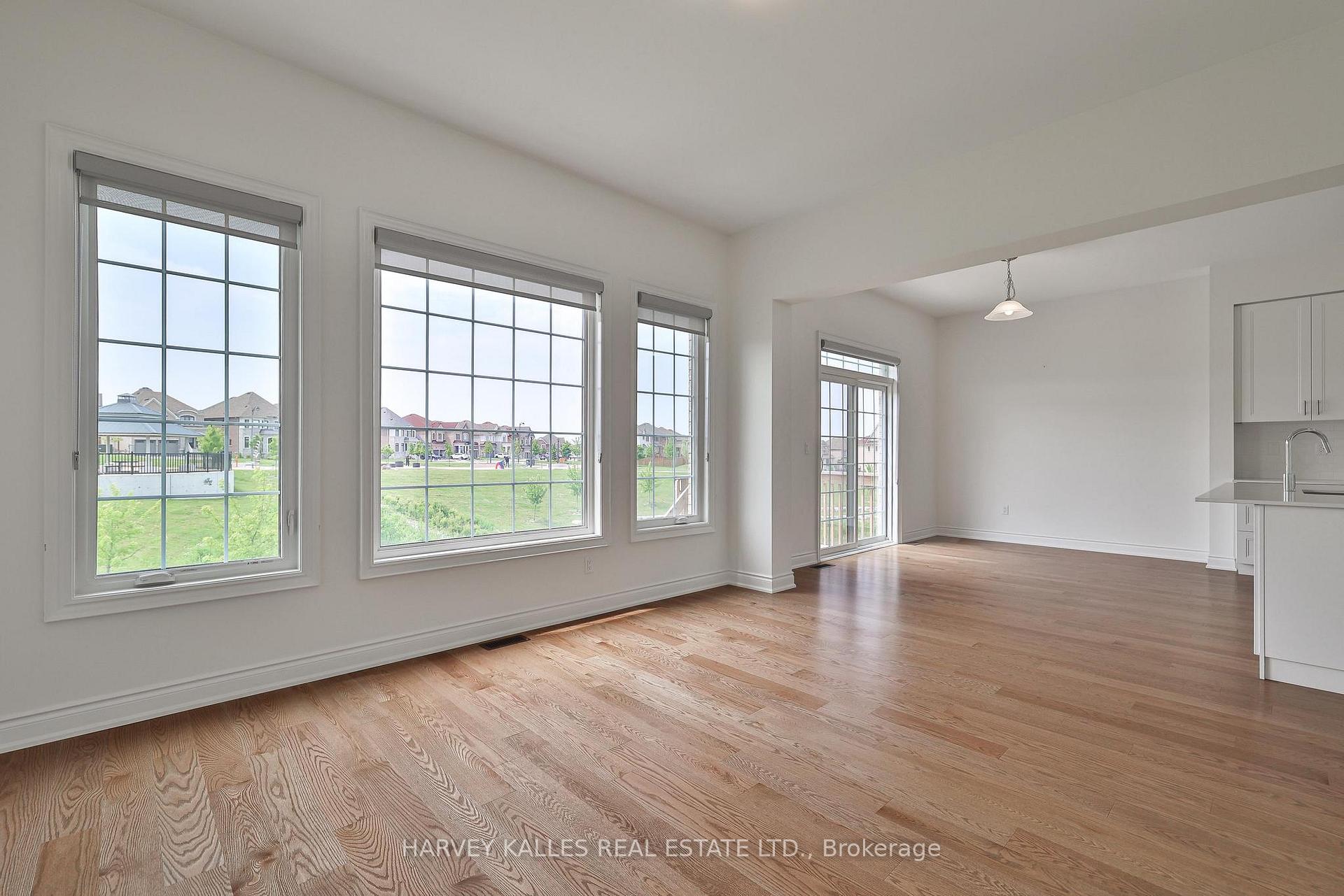 4 Meadow Vista Crescent