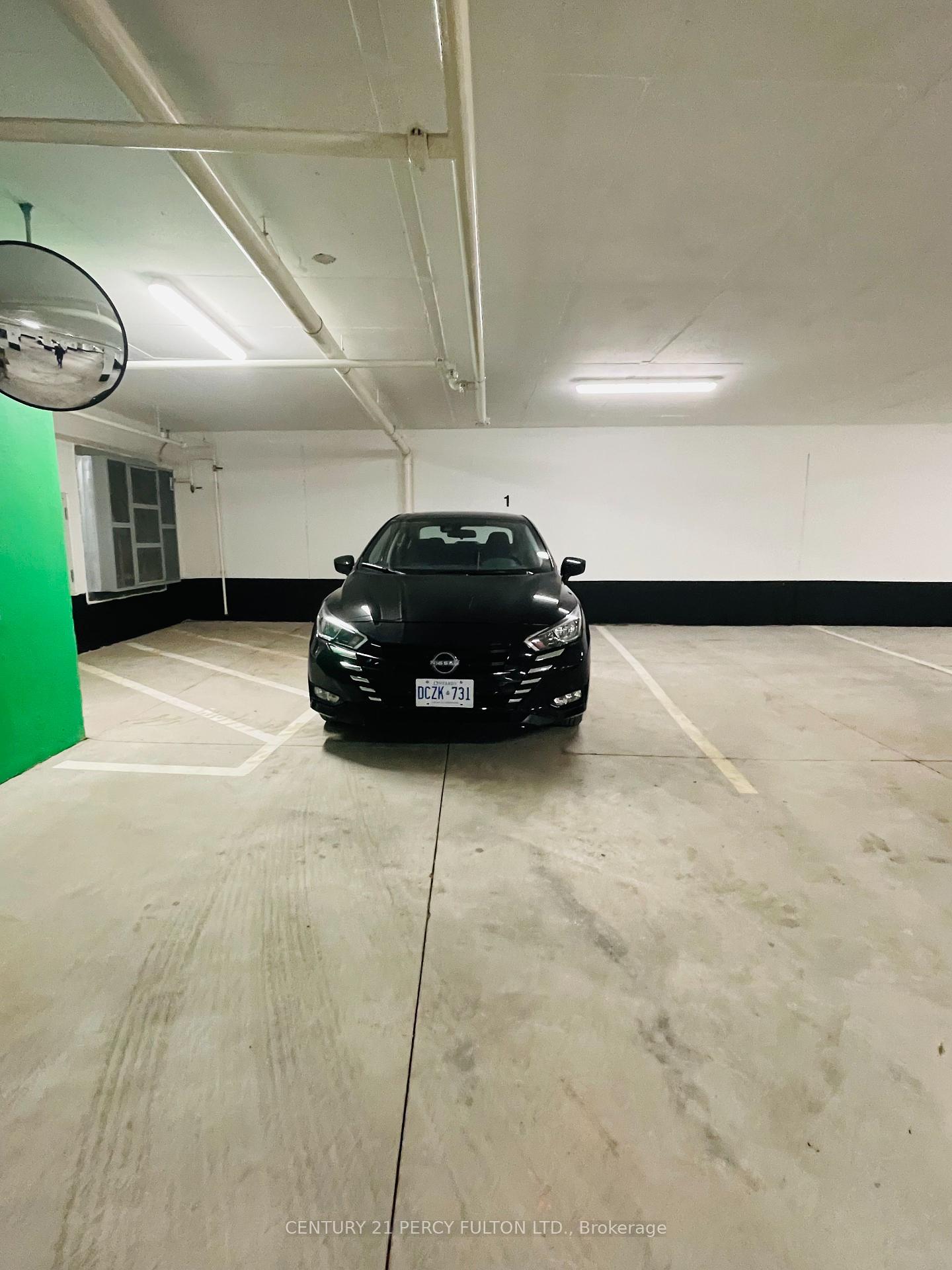1 Bedroom Condo at 30 Elm, Mississauga For sale