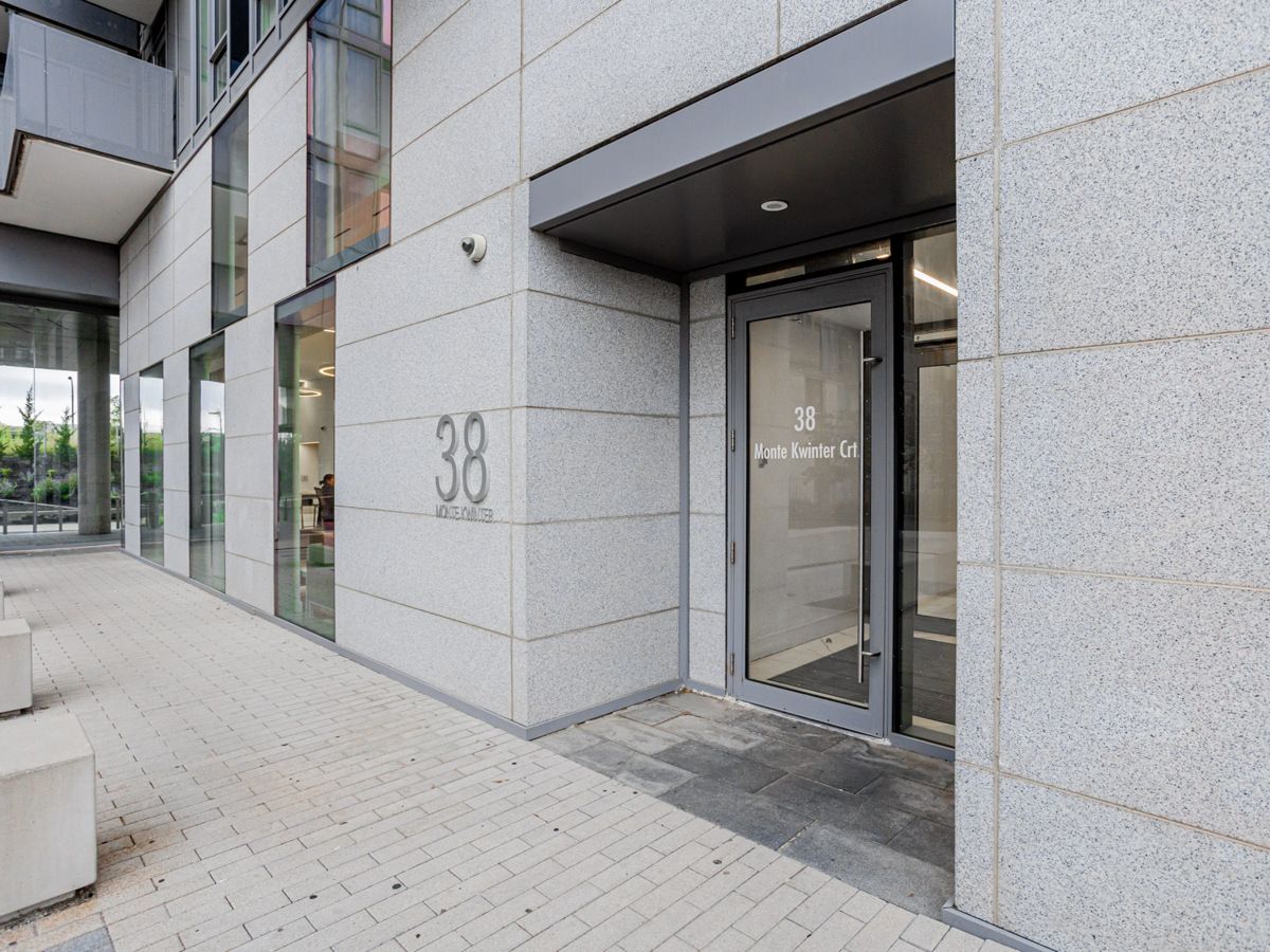 38 Monte Kwinter Court 902