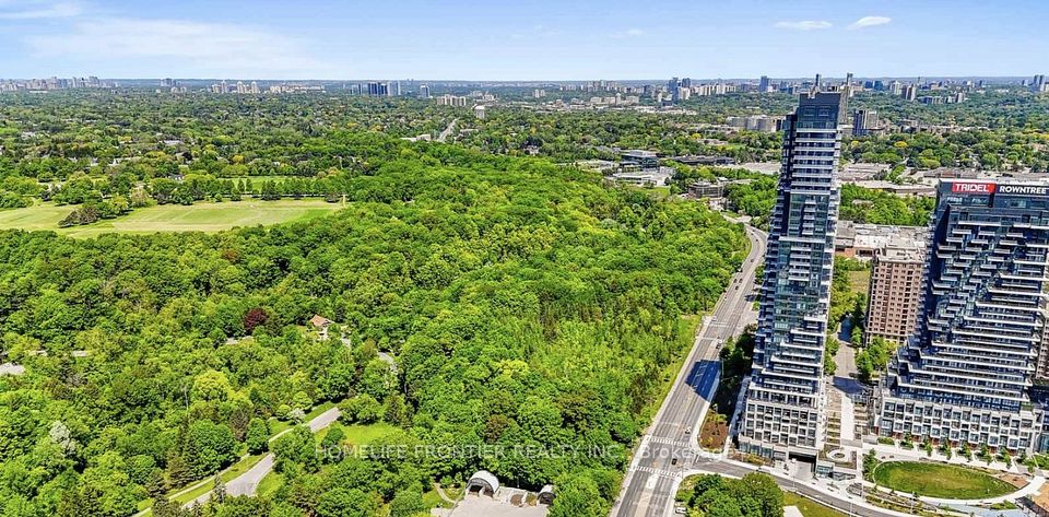 #3004 - 10 Inn On The Park Drive, Toronto, ON M3C 0P9