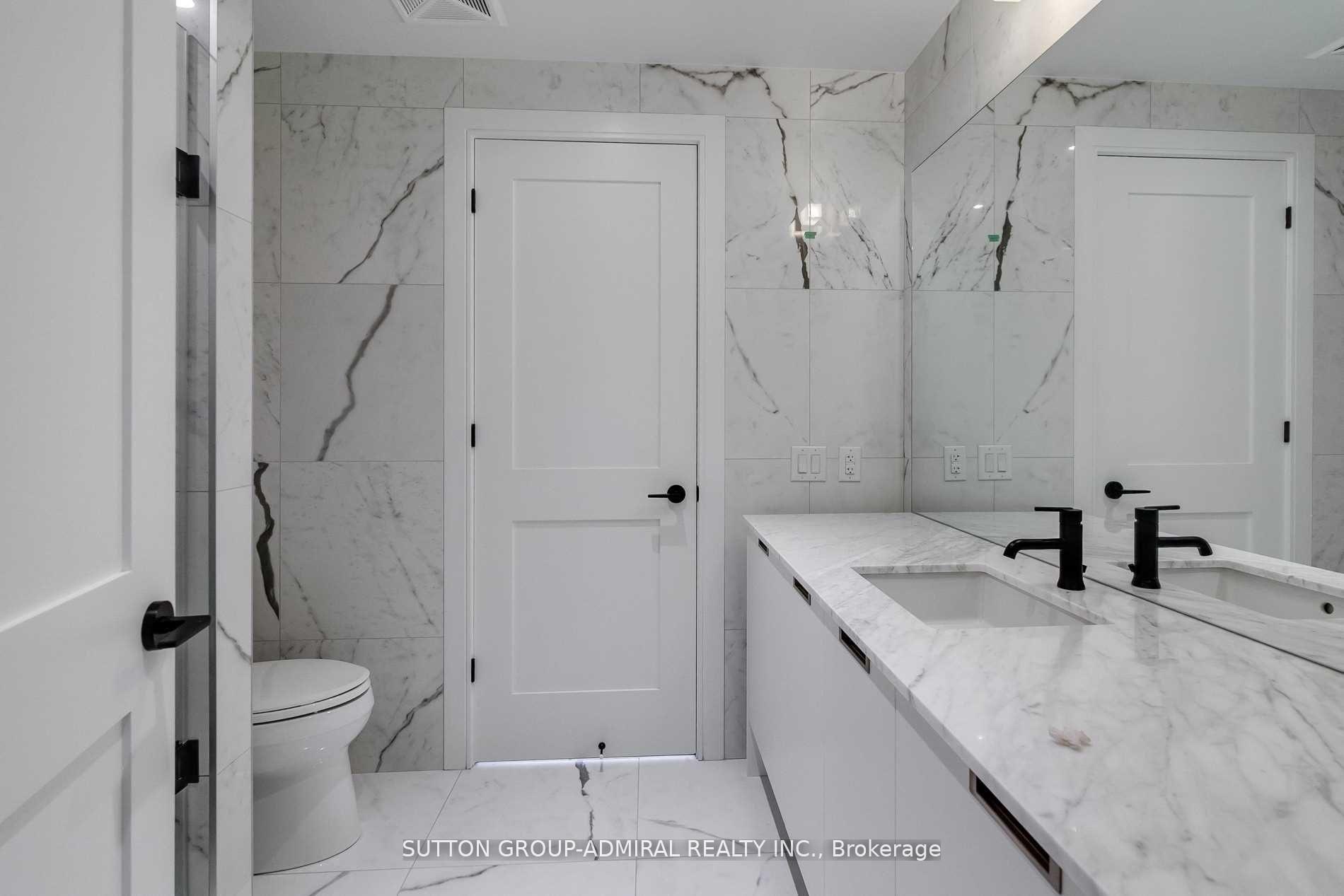 2 Bedrooms Condo at 355 Bedford, Toronto For sale
