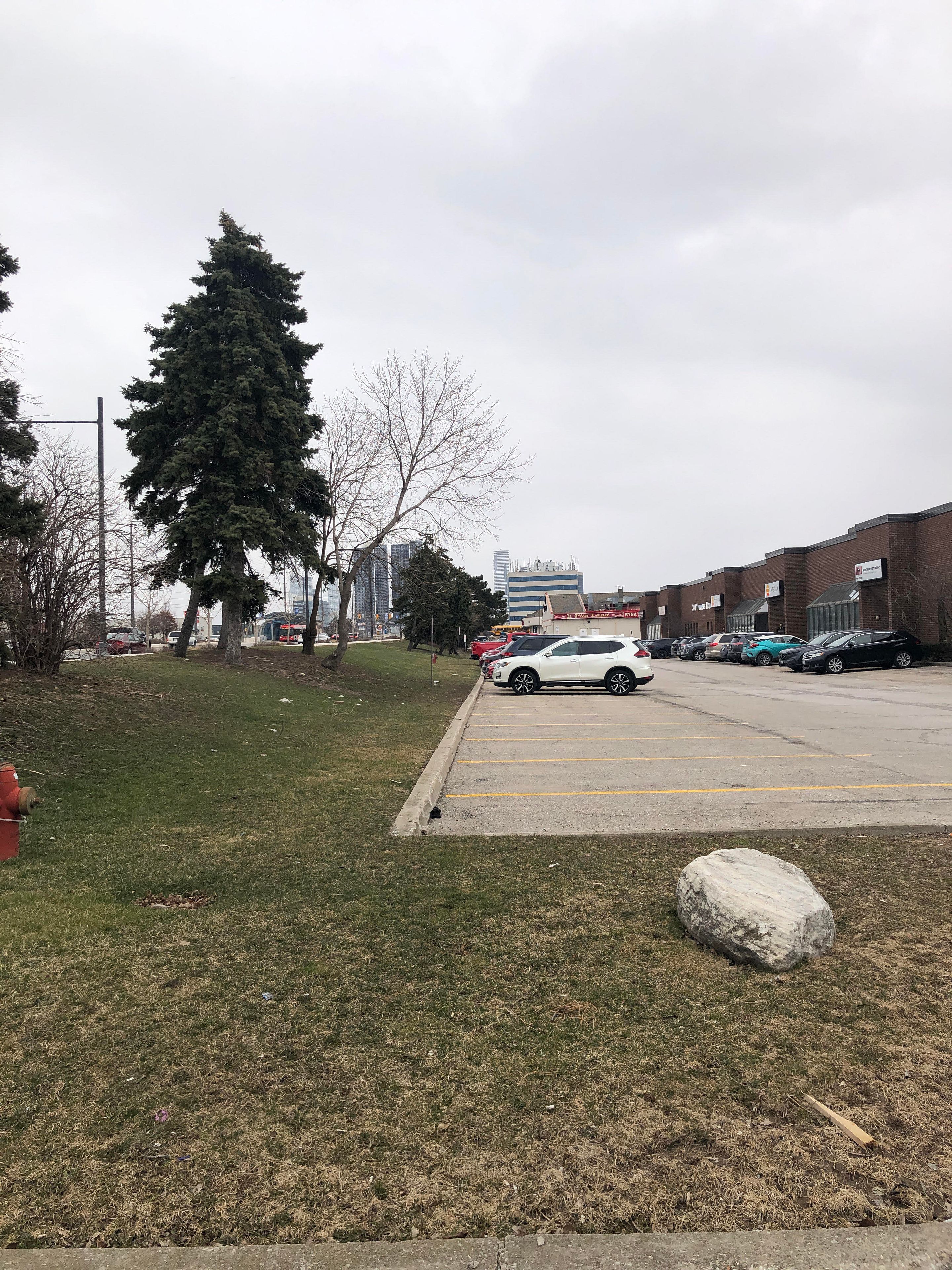 300 Trowers Road Unit# 6 Vaughan Ontario L4L 5Z9