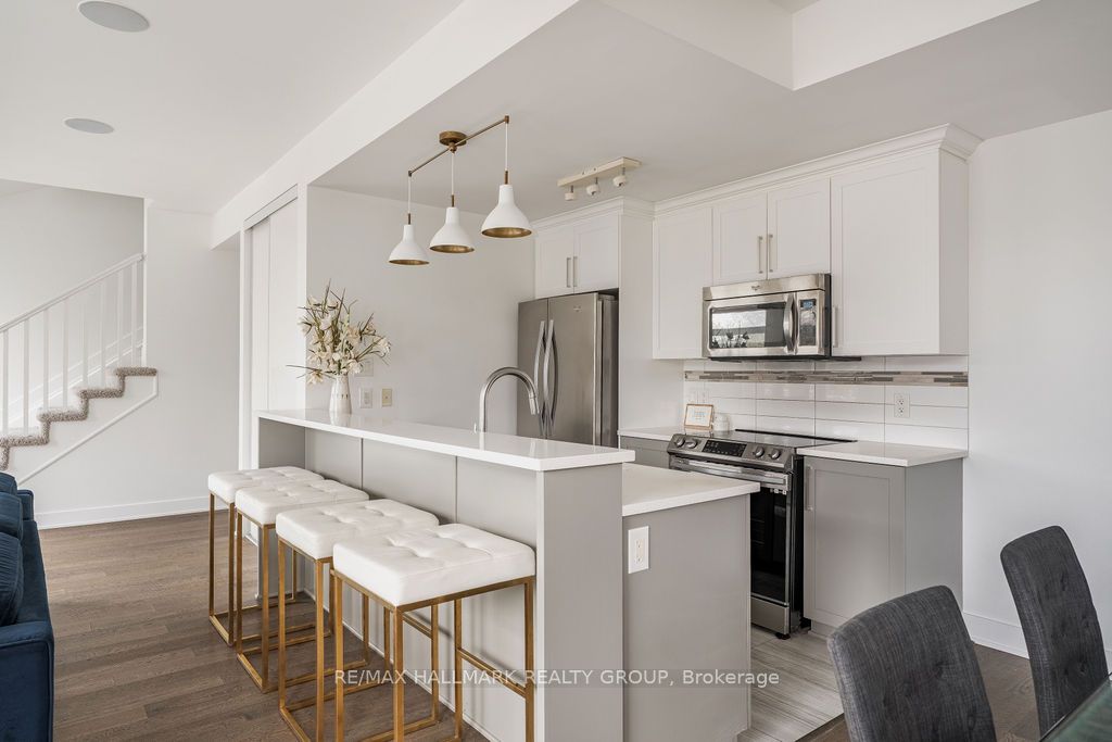48 Holmwood Avenue, #12