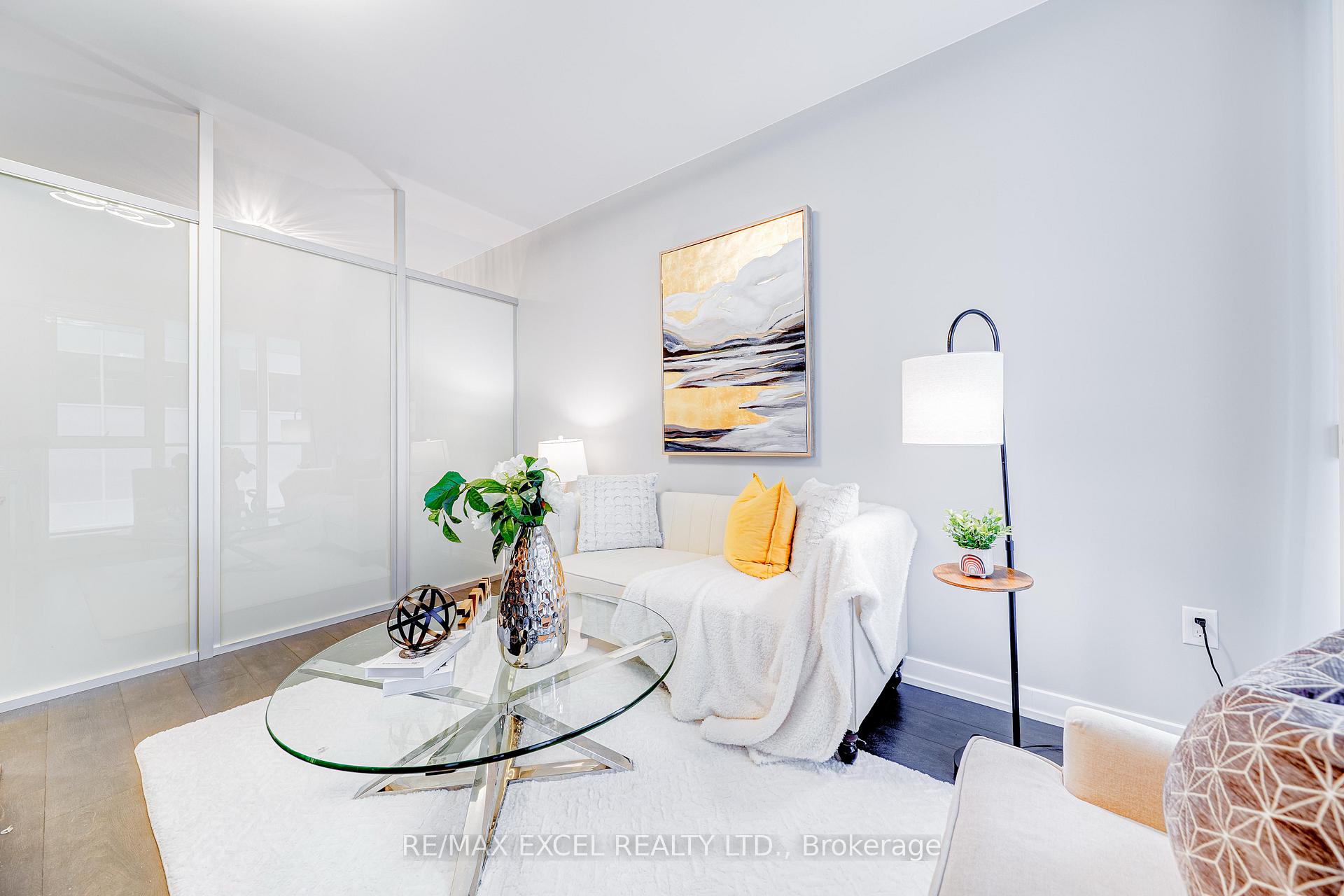 1 Bedroom Condo at 426 University,  Toronto For sale