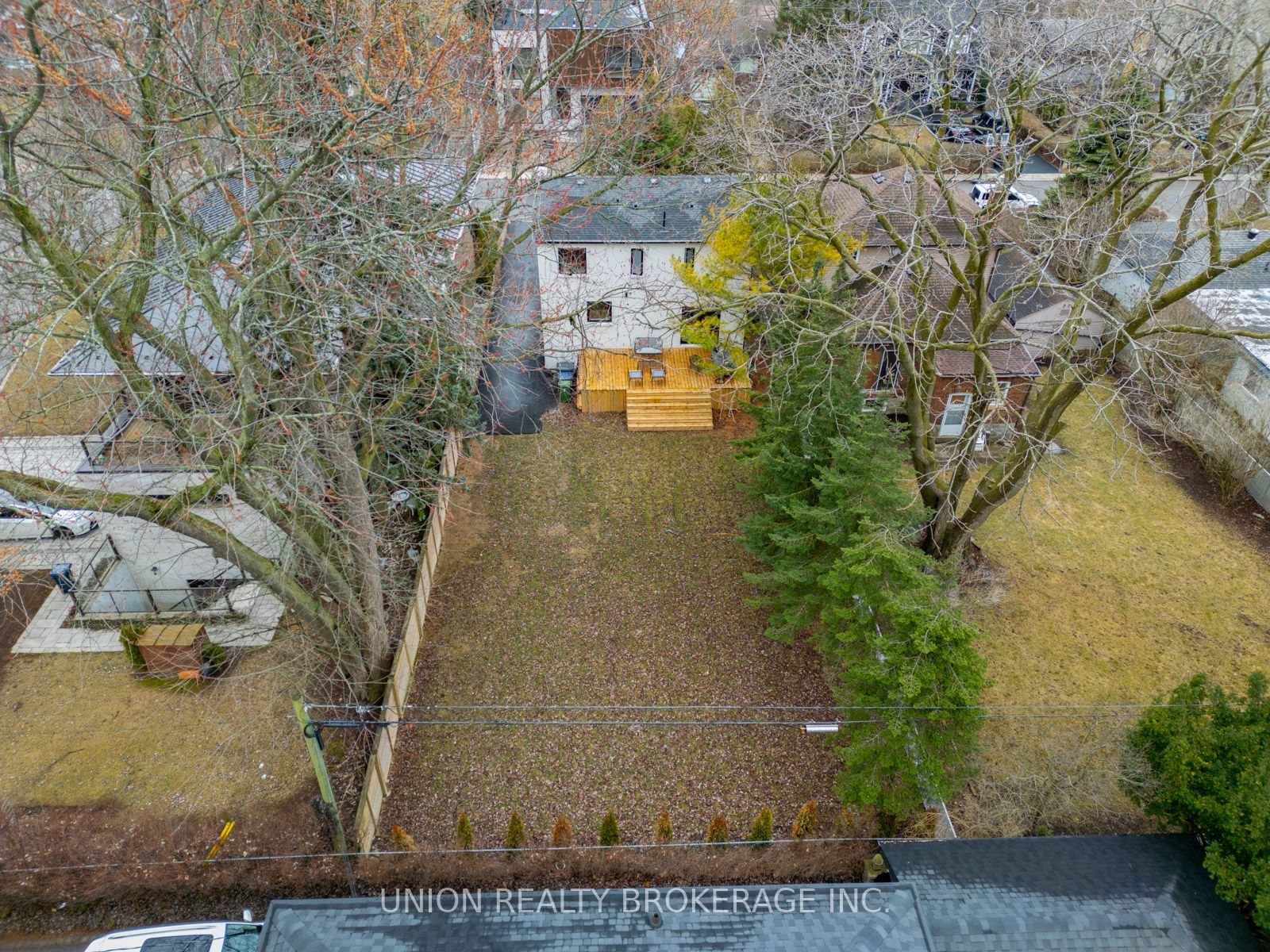 22 Cliffcrest Drive