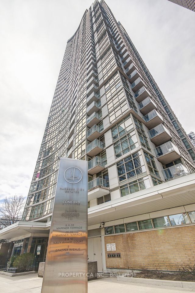 10 Navy Wharf