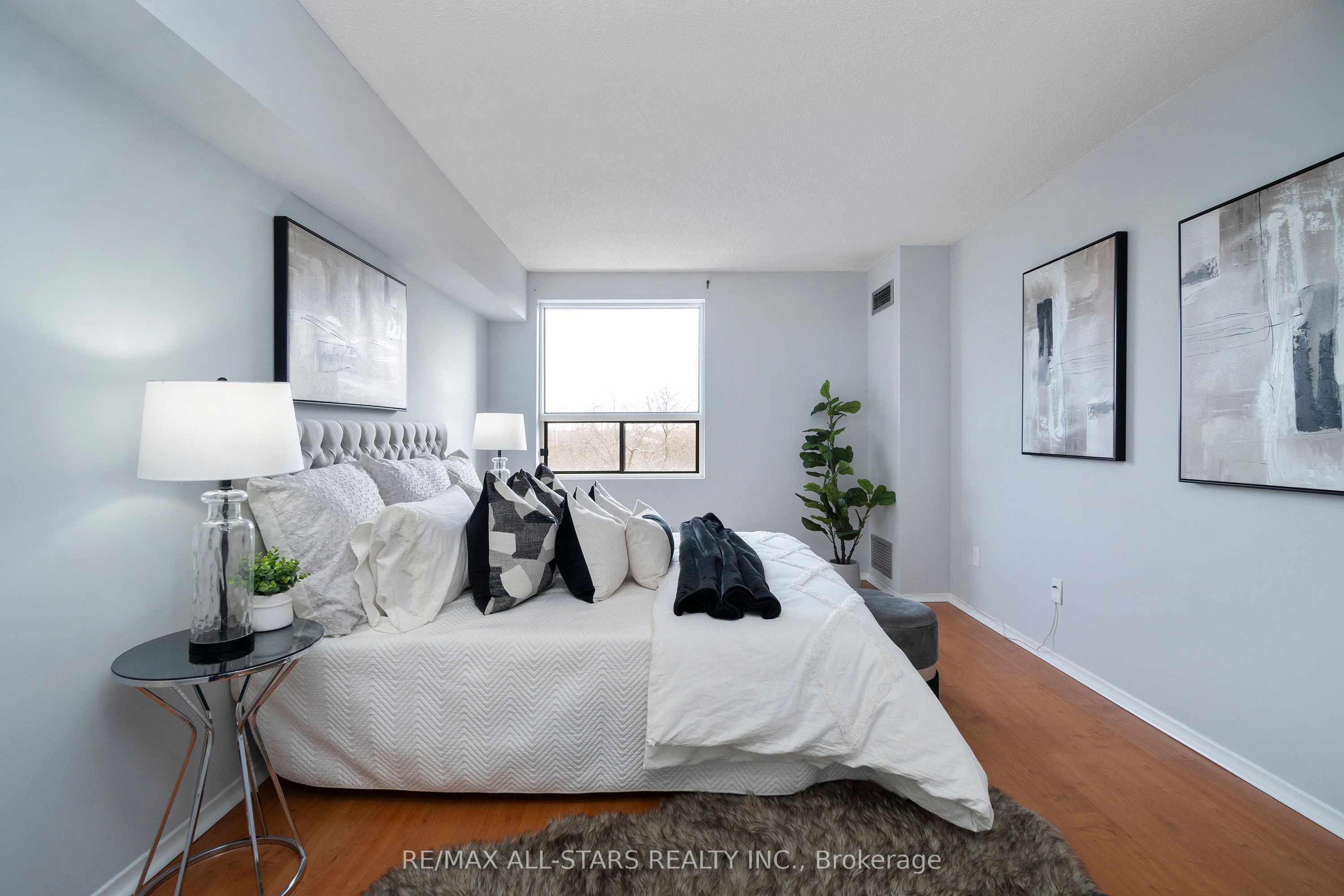 2 Raymerville Drive, #512