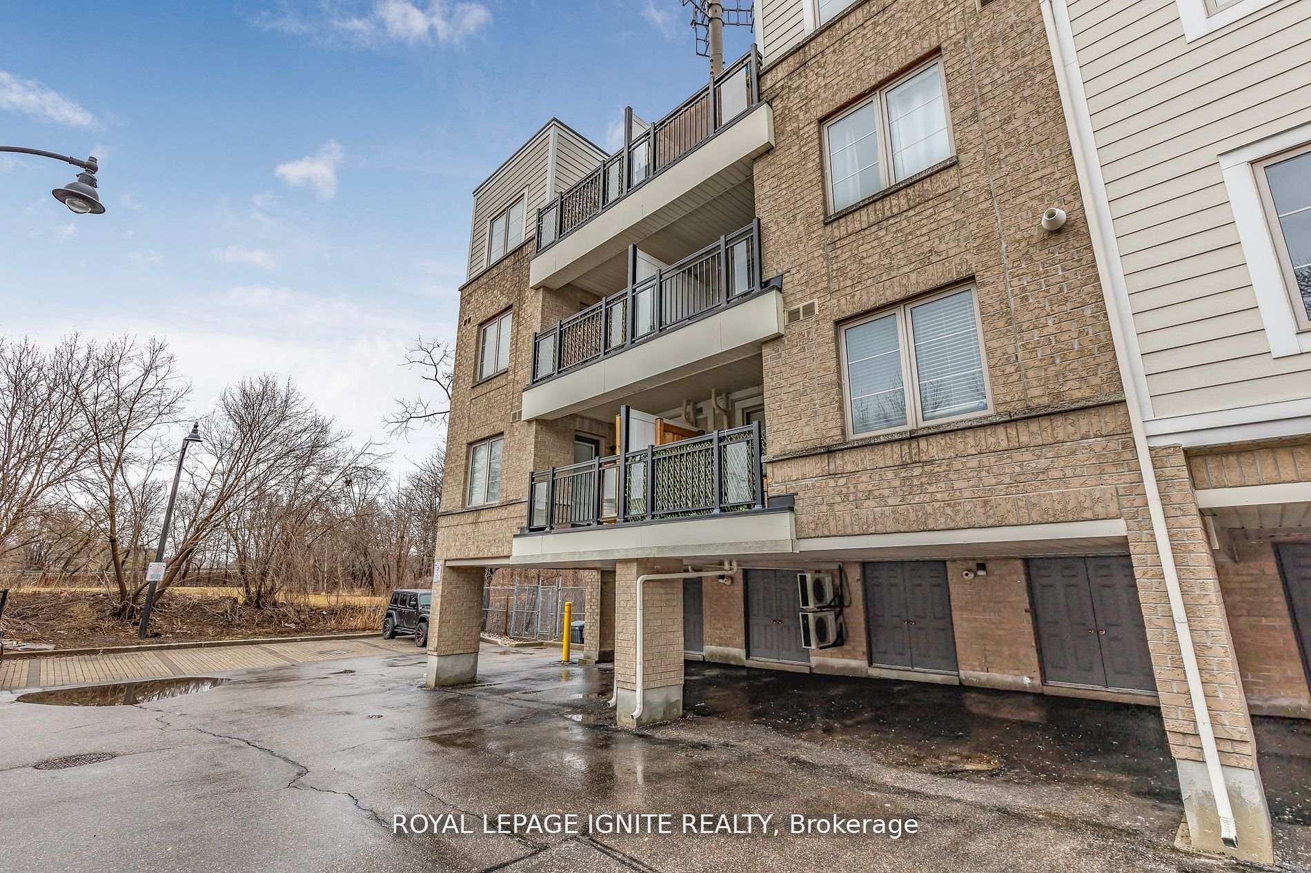 2 Bedrooms Condo at 6063 Kingston, Toronto For sale