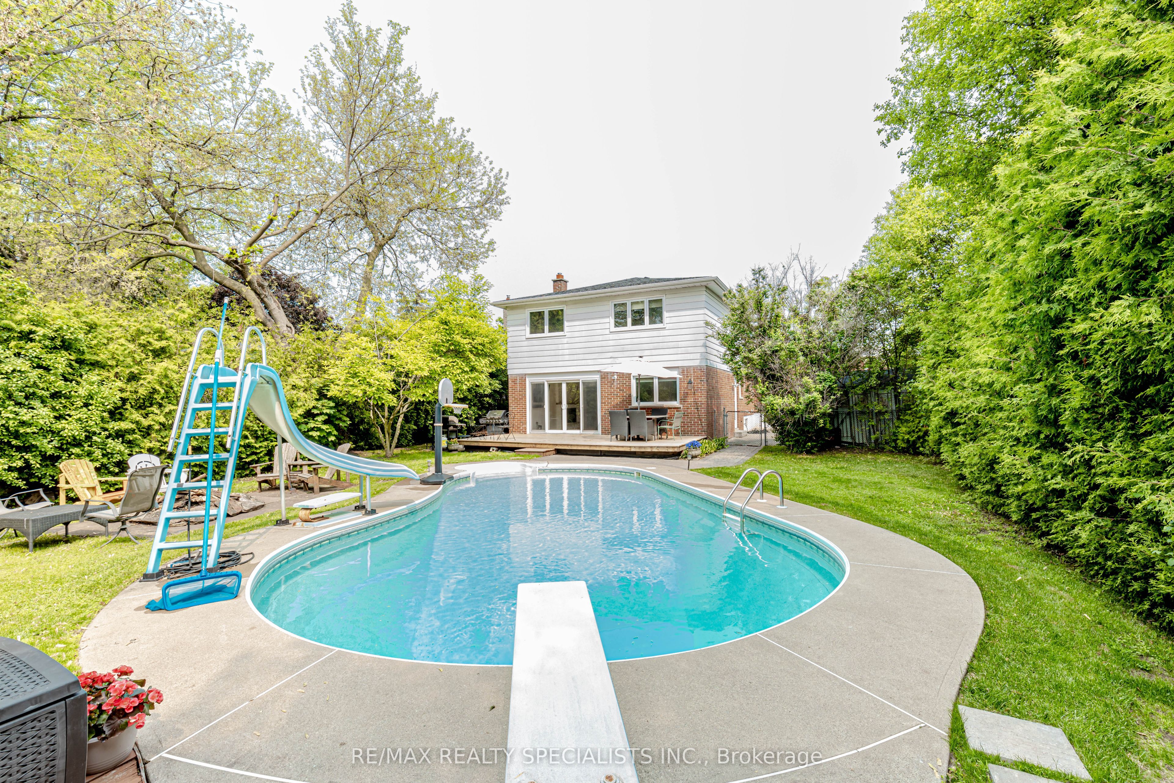 2318 Yolanda Drive