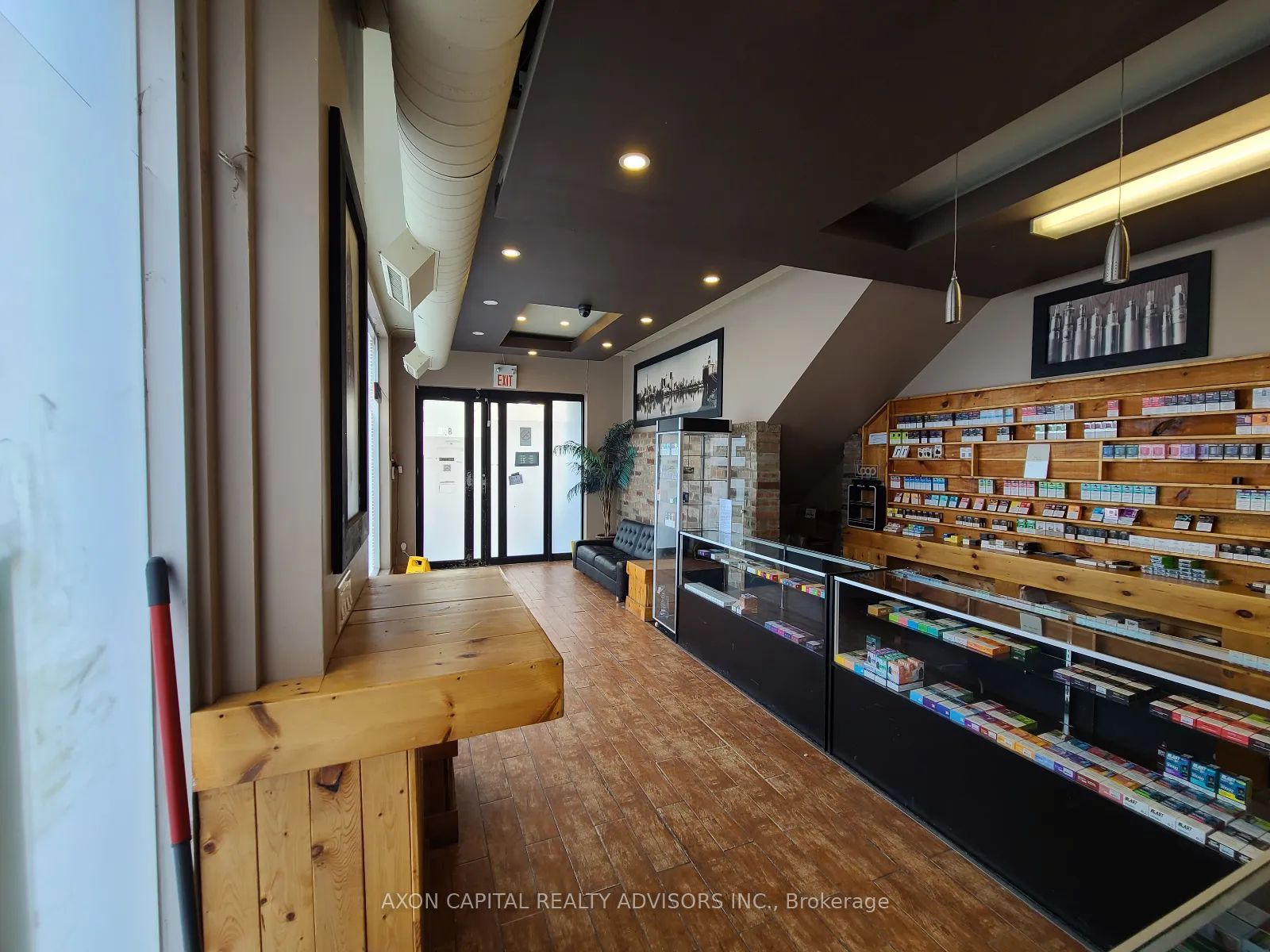 878 Yonge Street, #G1