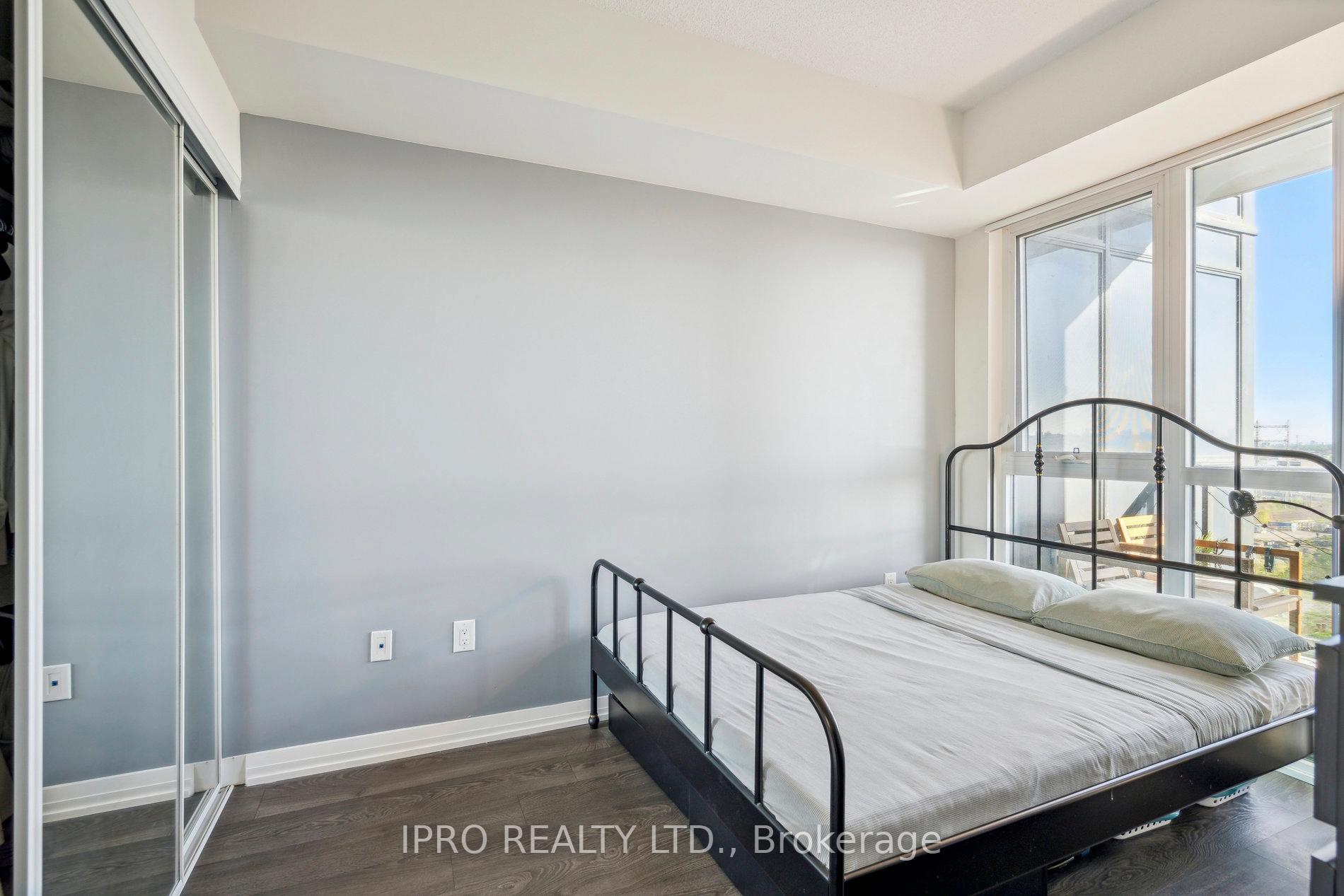 2 Bedrooms Condo at 50 Thomas Riley, Toronto For sale