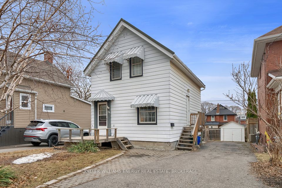 139 Huron